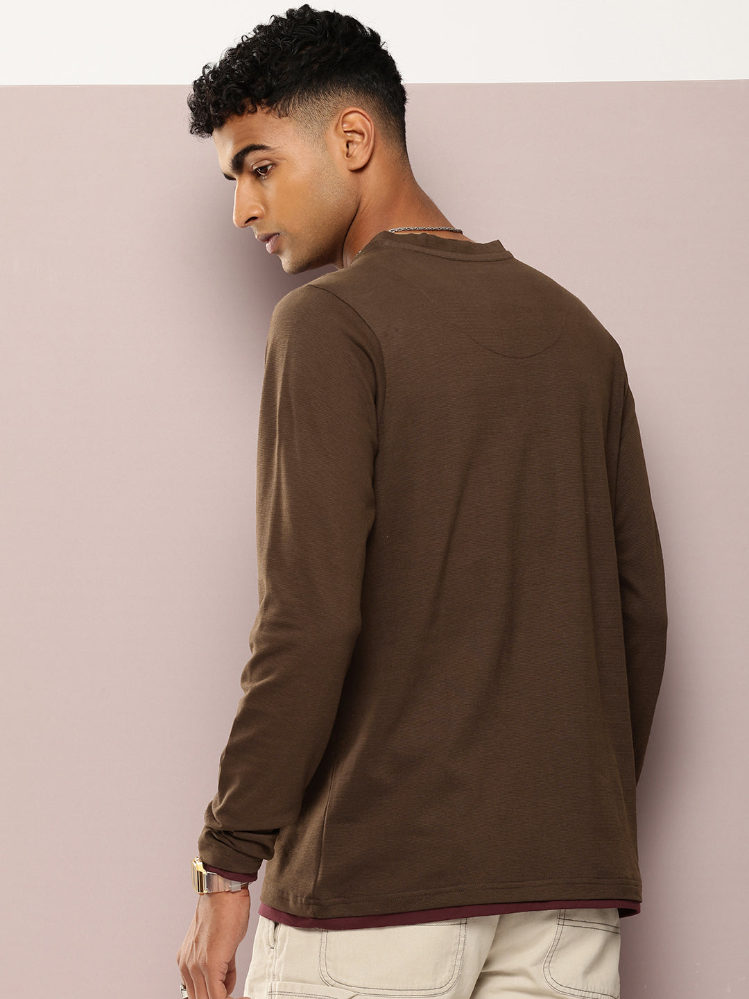 Mens Full Sleeve V-Neck Solid Regular Fit Tshirts