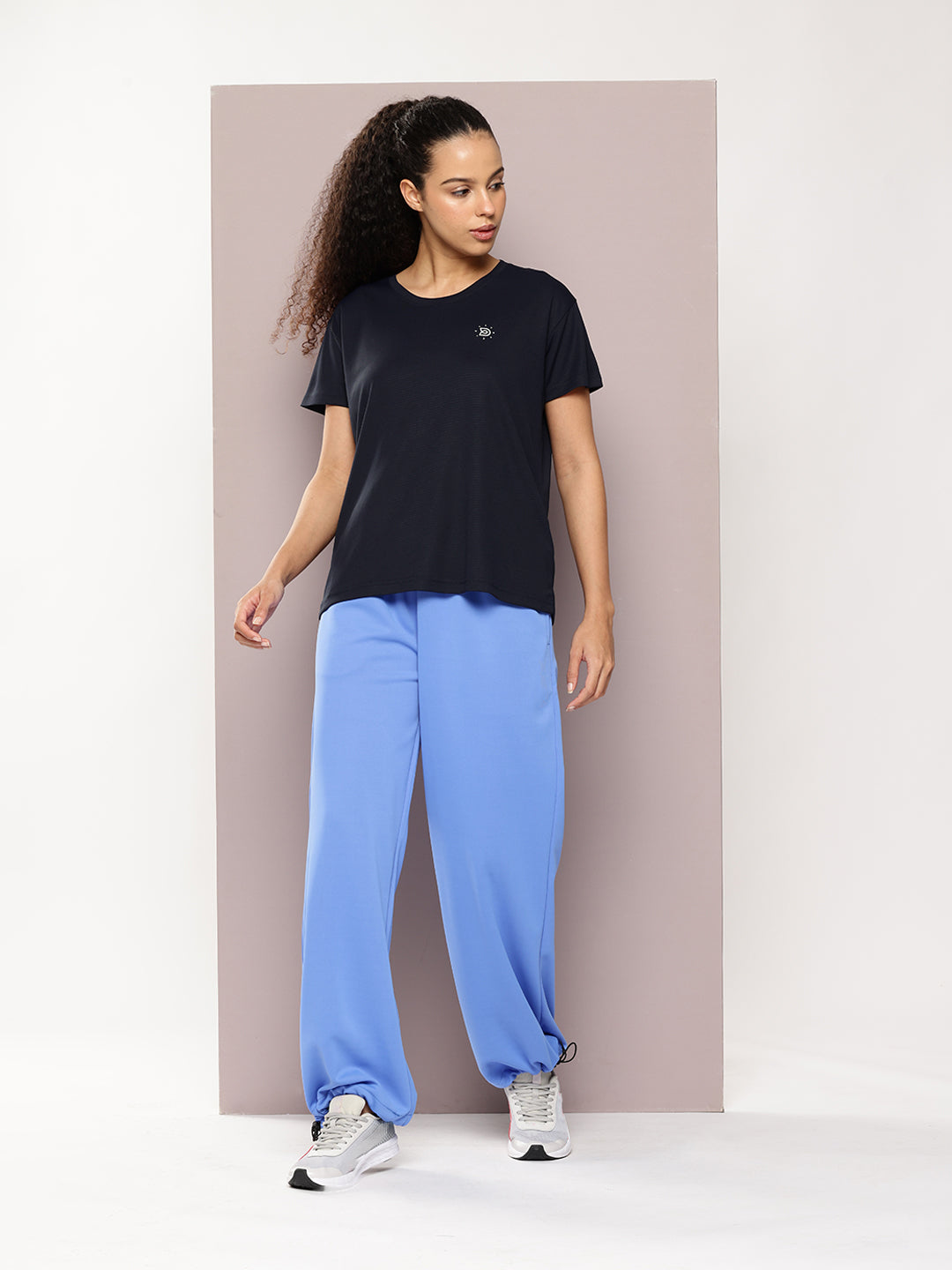 Womens Half Sleeve Round Neck Solid Boxy Fit Tshirts