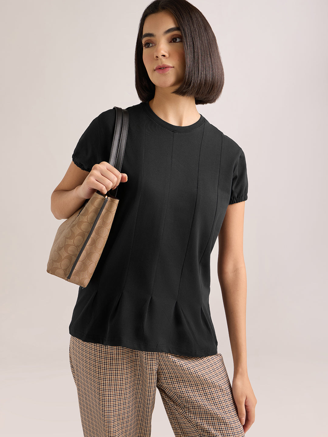 Womens Solid Regular Fit Lycra Jersey Round Neck Tshirt