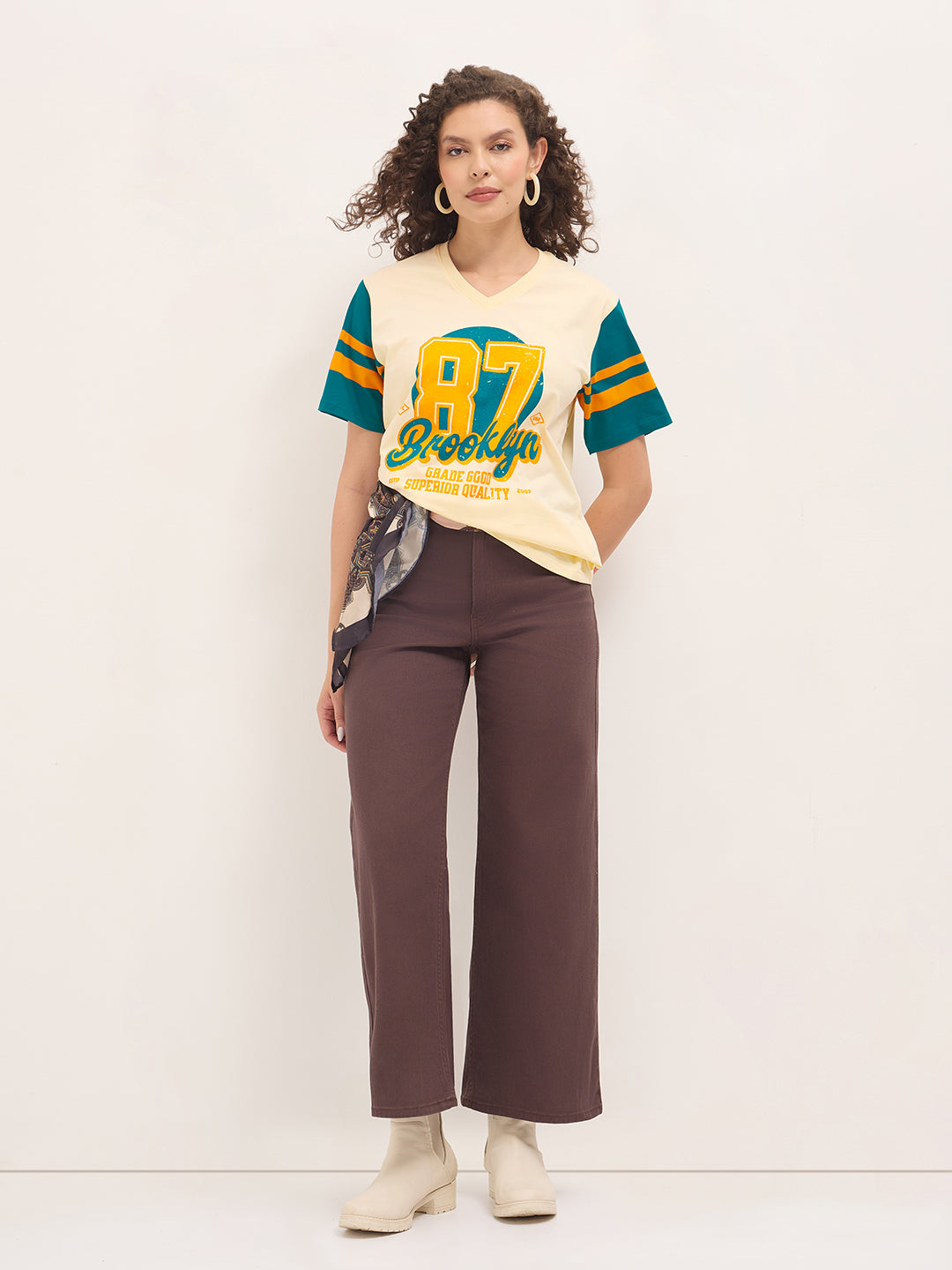 Womens Half Sleeve V-Neck Printed Oversized Fit Tshirts