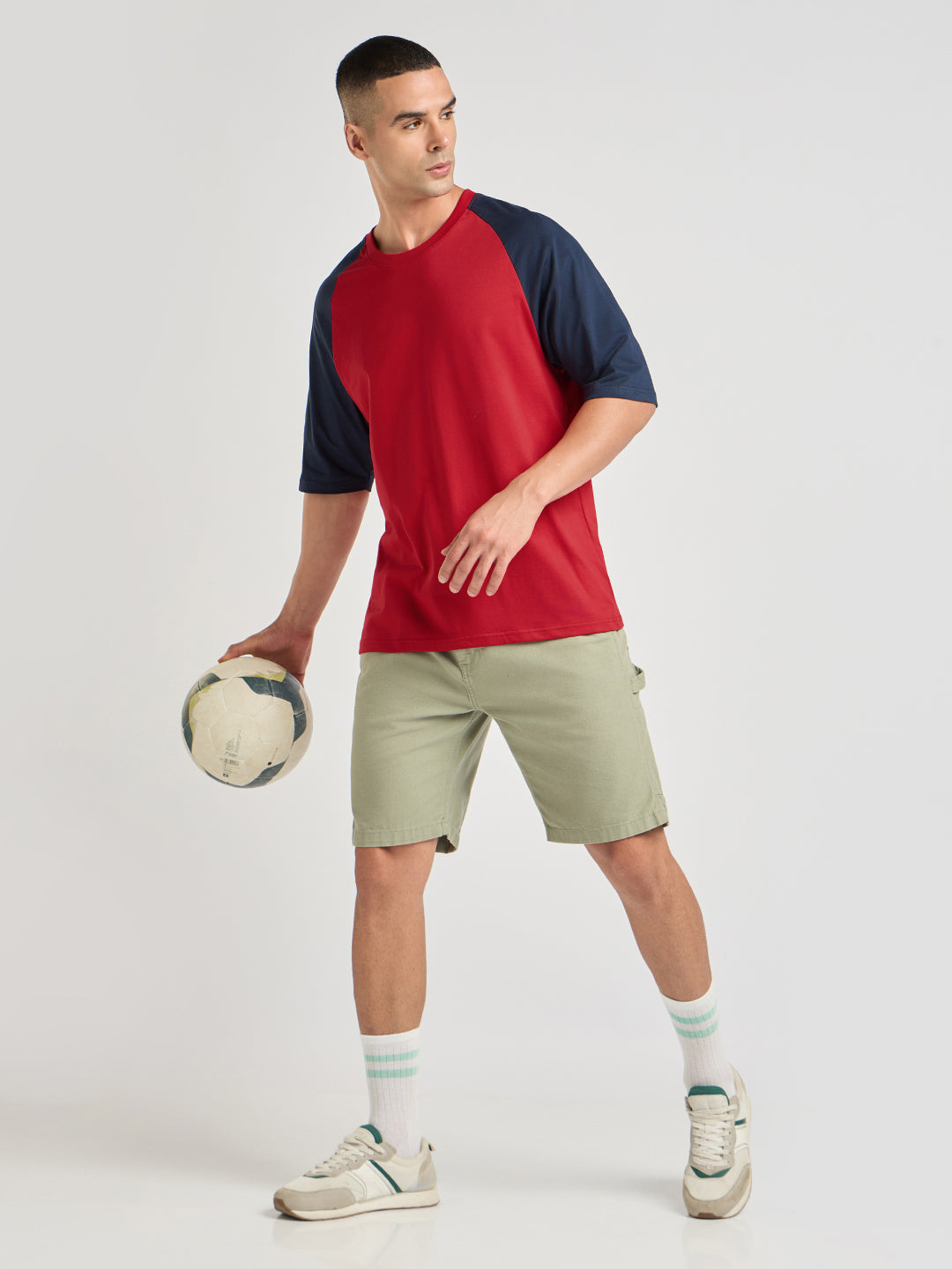 Mens Solid Oversized Raglan Sleeve Round Neck Tshirt