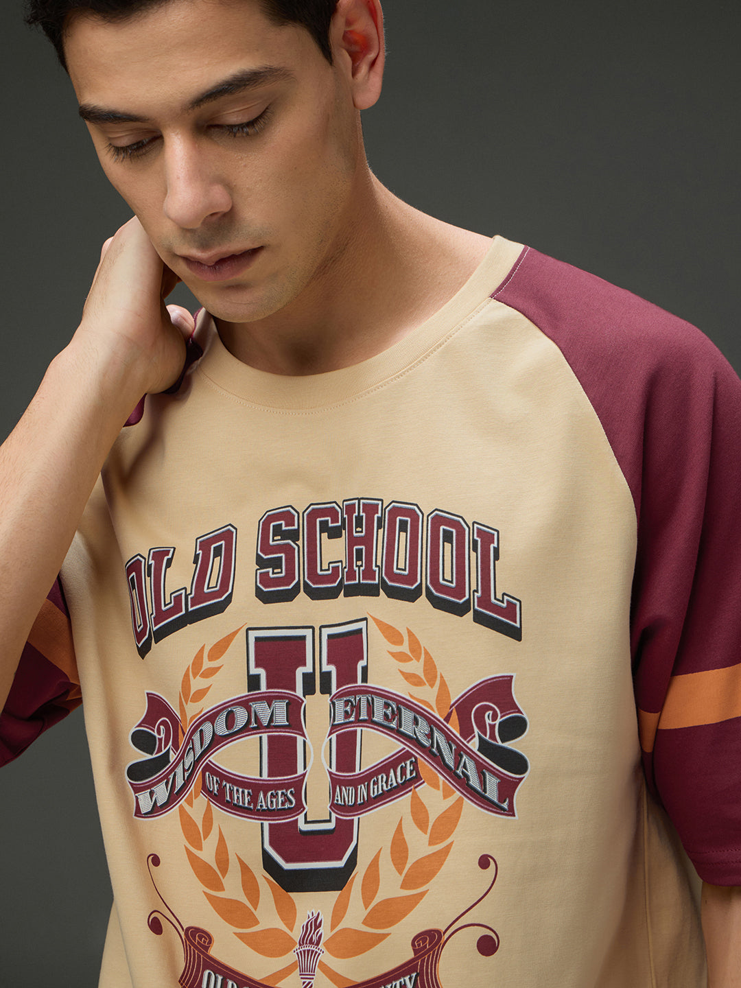 Mens Round Neck Raglan Sleeve Printed Oversized Fit Tshirt