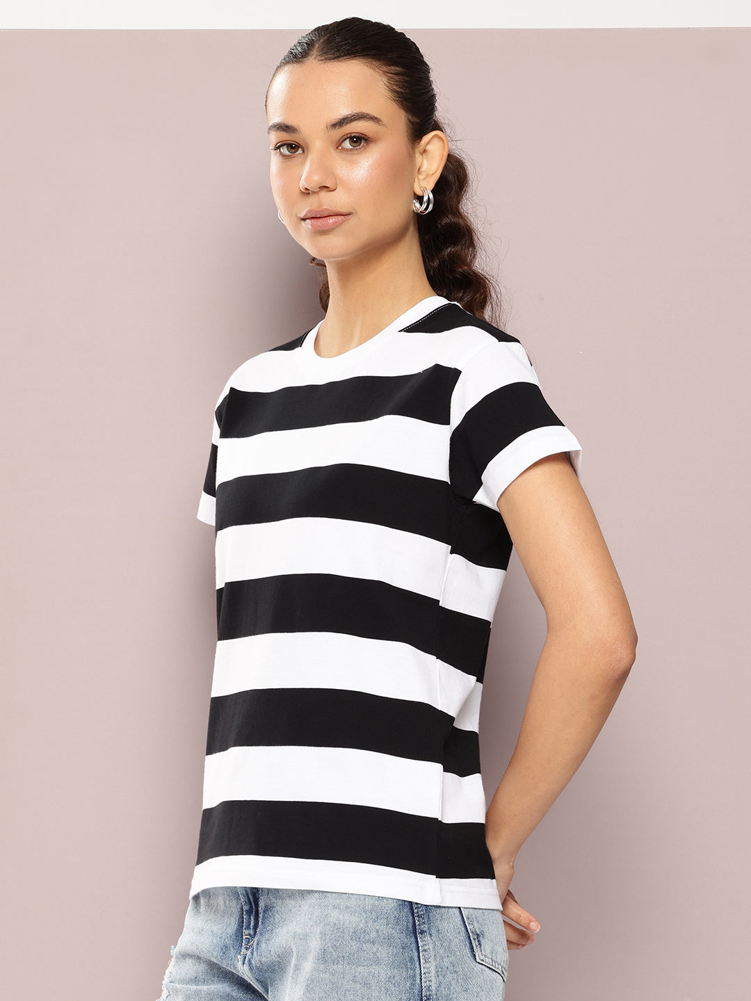 Womens Half Sleeve Round Neck Striped Regular Fit Tshirts