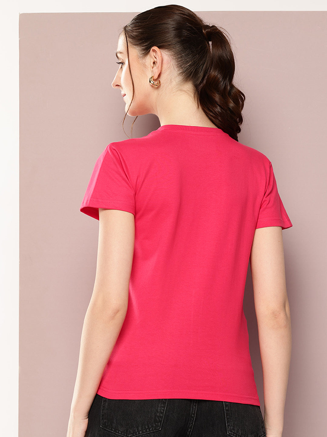 Womens Short Sleeve Solid V-Neck Regular Fit Tshirt