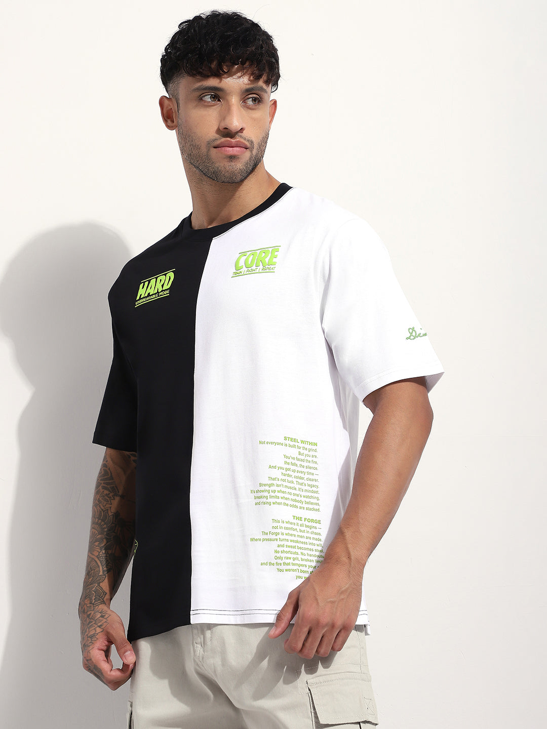 Mens Half Sleeve Round Neck Embellished Oversized Fit Tshirts