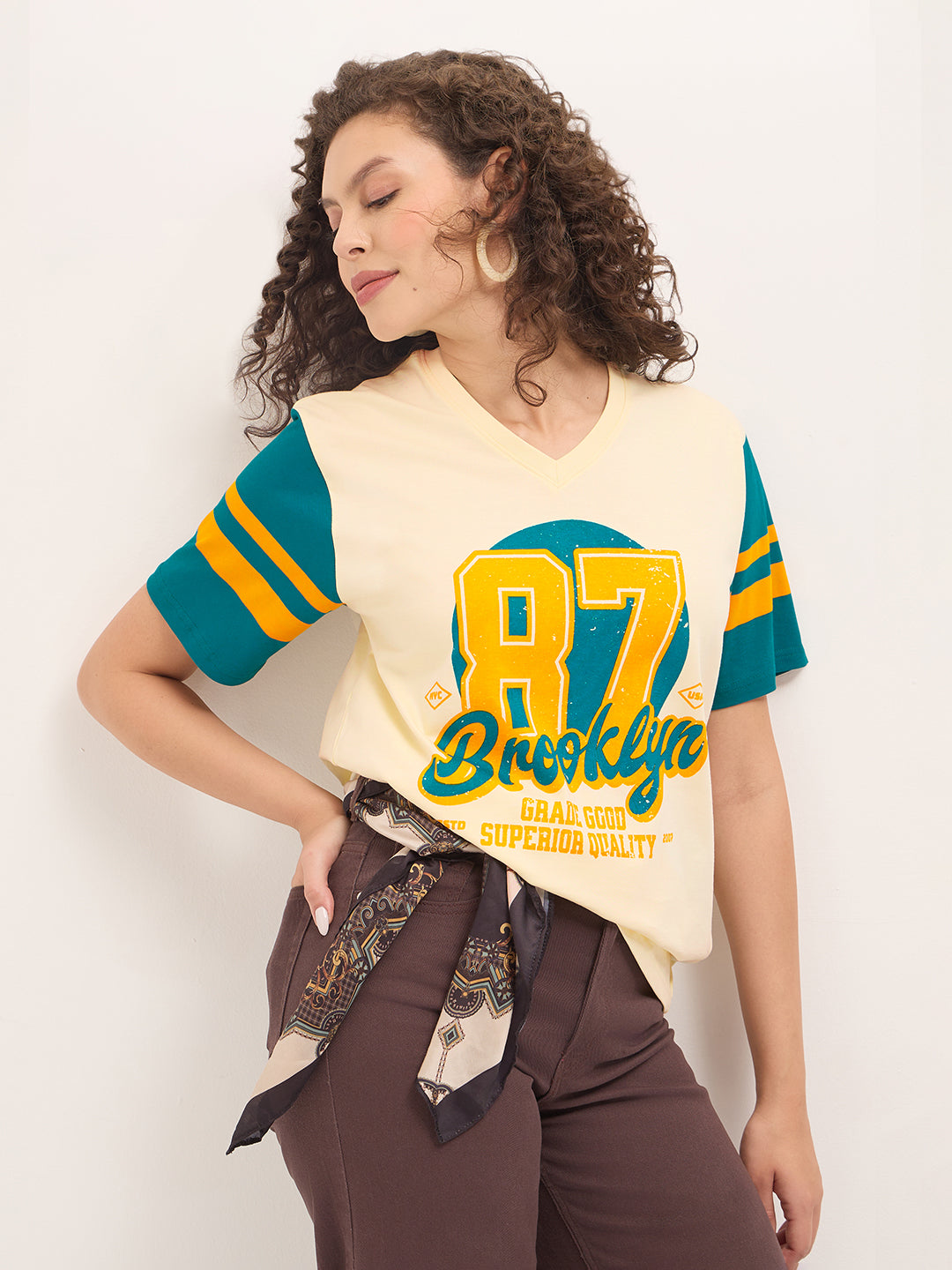 Womens Half Sleeve V-Neck Printed Oversized Fit Tshirts