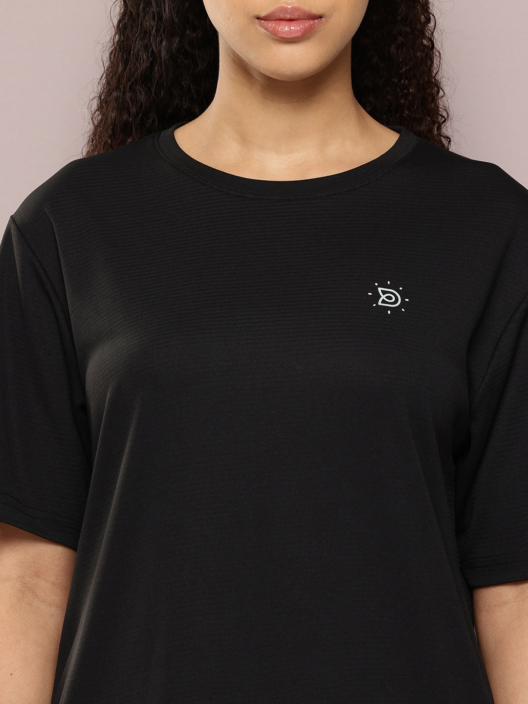 Womens Half Sleeve Round Neck Solid Oversized Fit Tshirts