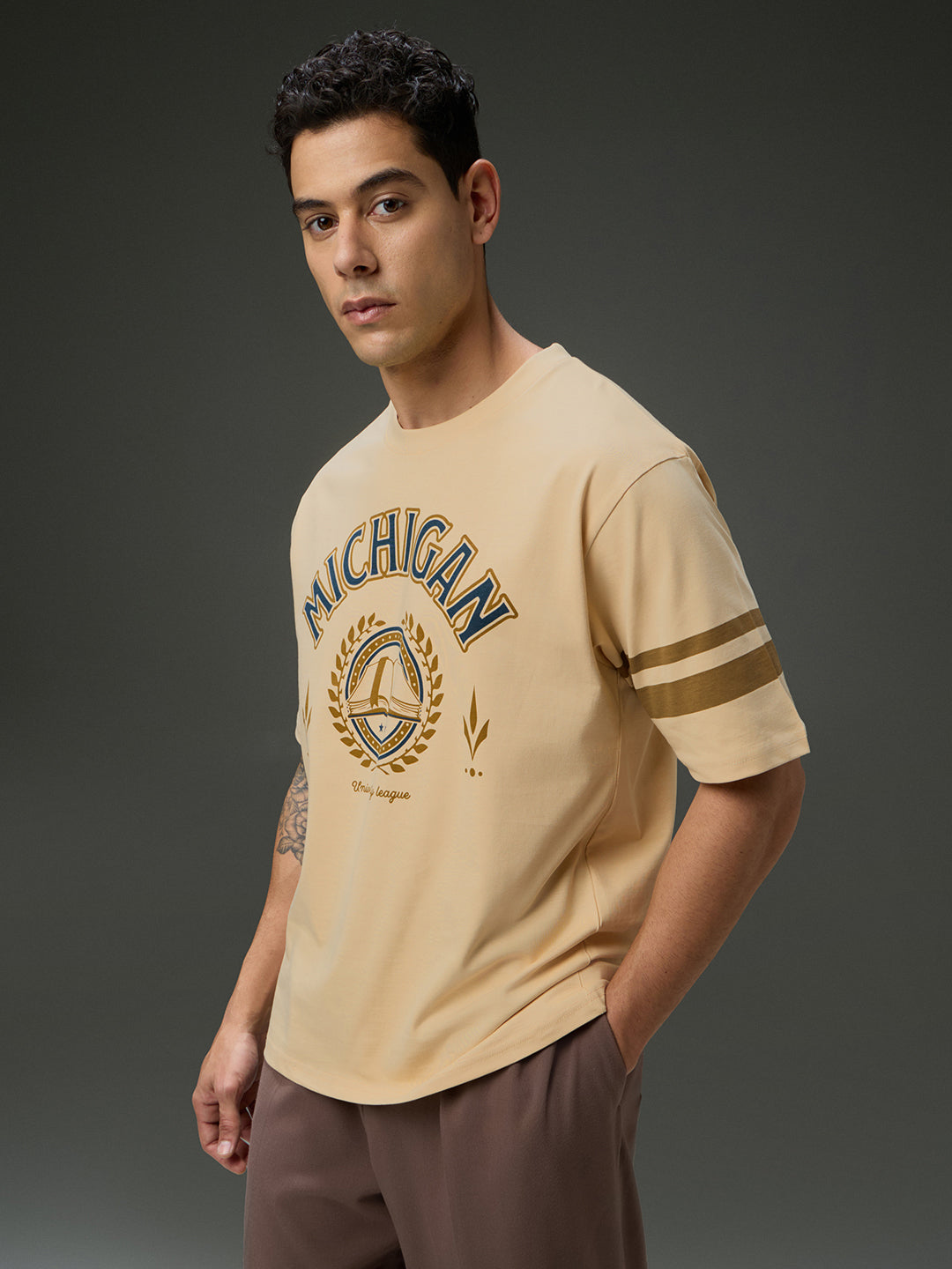 Mens Round Neck Half Sleeve Printed Oversized Fit Tshirt