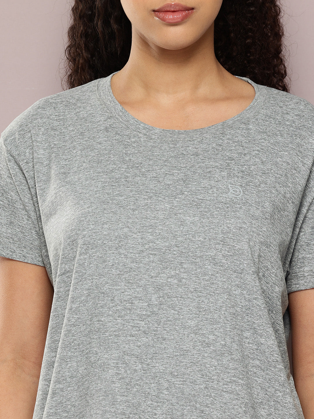 Womens Half Sleeve Round Neck Solid Boxy Fit Tshirts