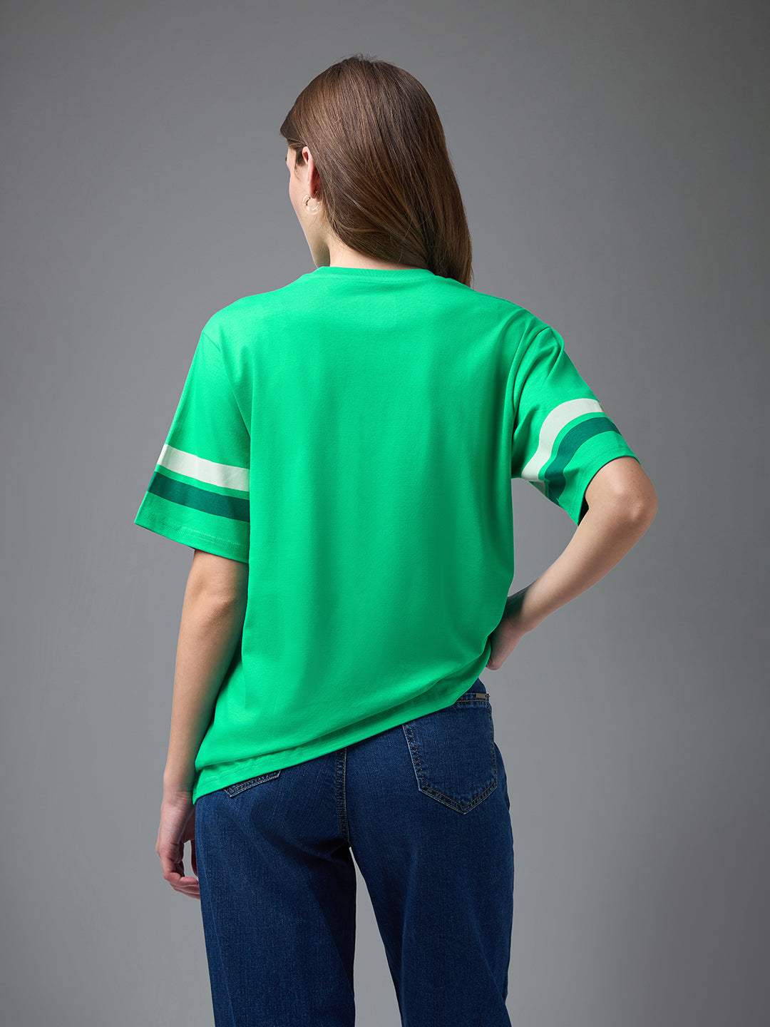Womens Printed Round Neck Oversized Fit Tshirt