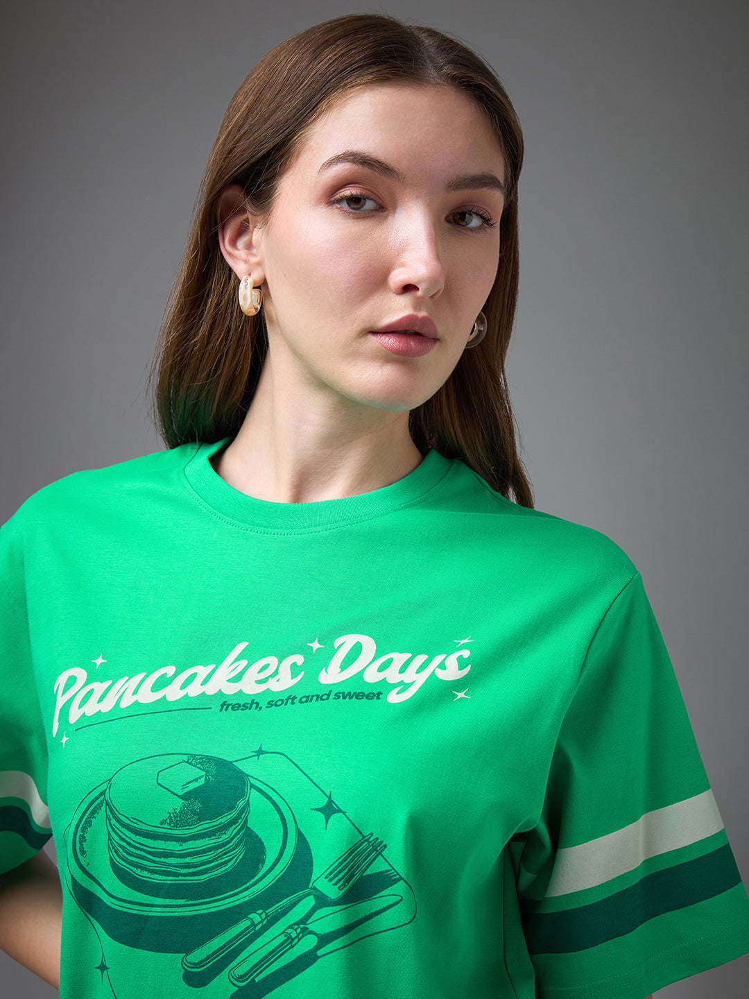 Womens Printed Round Neck Oversized Fit Tshirt