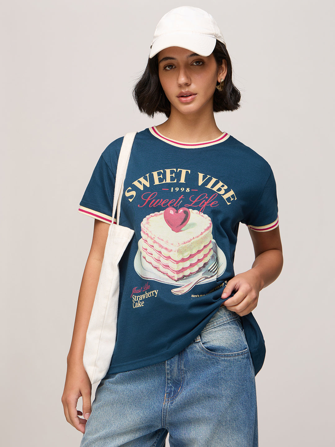 Womens Printed Boxy Regular Fit Cotton T-Shirt