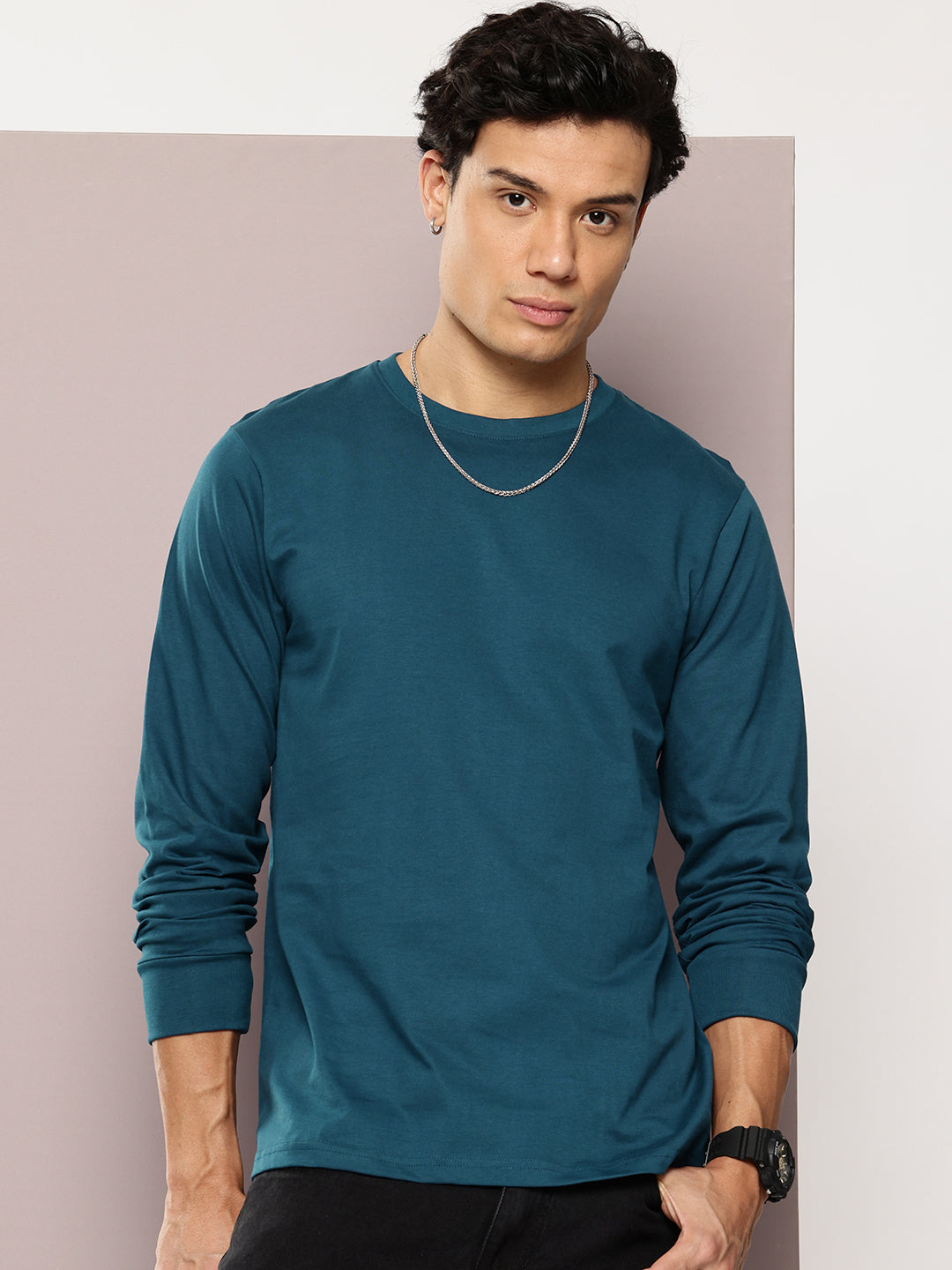 Mens Full Sleeve Round Neck Solid Regular Fit Tshirts
