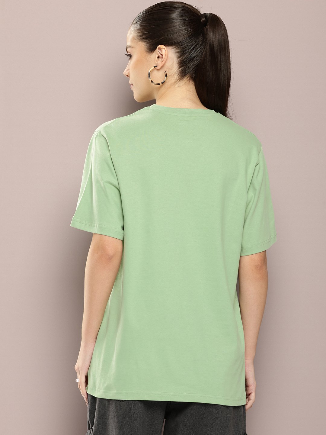 Womens Short Sleeve Round Neck Oversized Fit T-Shirt