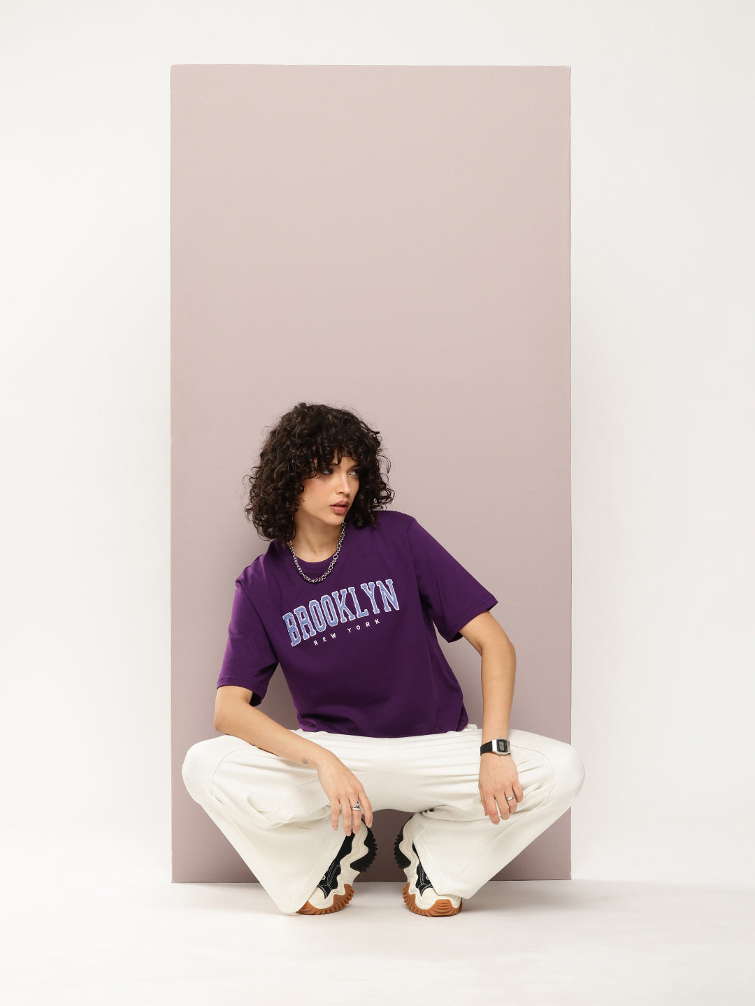 Womens Half Sleeve Round Neck Embroidery Oversized Fit Tshirts