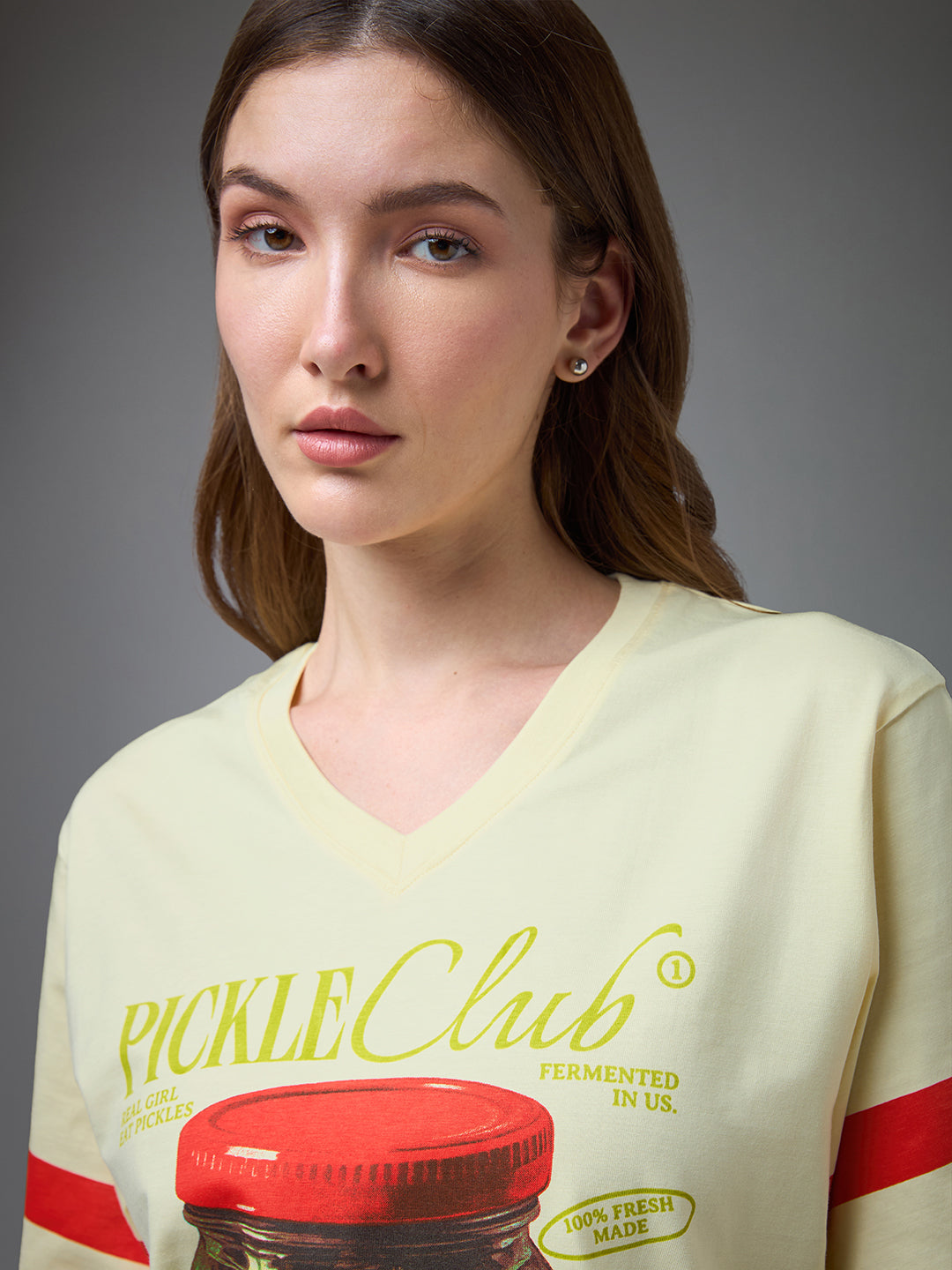 Womens Printed V-neck Oversized Fit Tshirt