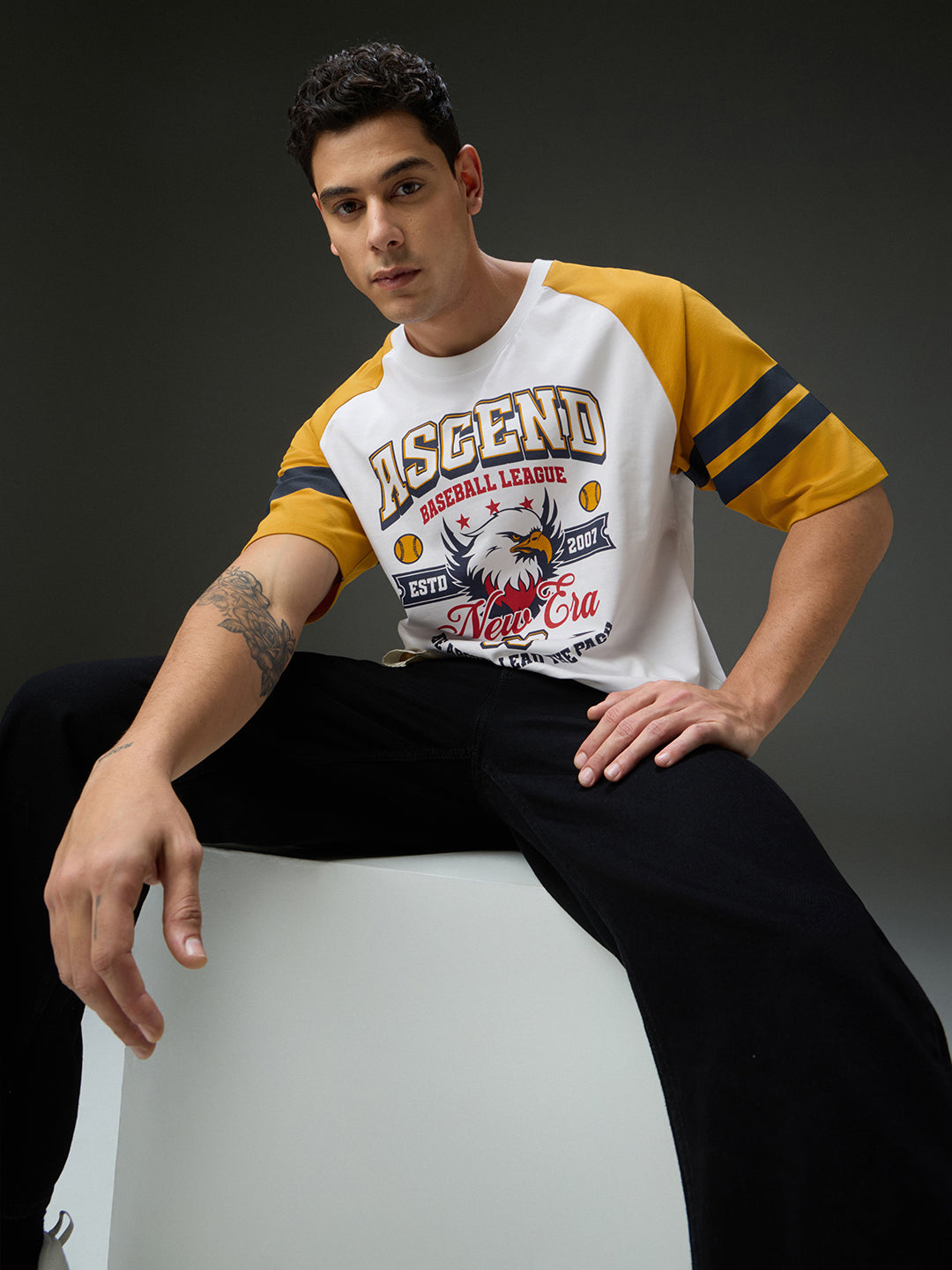 Mens Round Neck Raglan Sleeve Printed Oversized Fit Tshirt