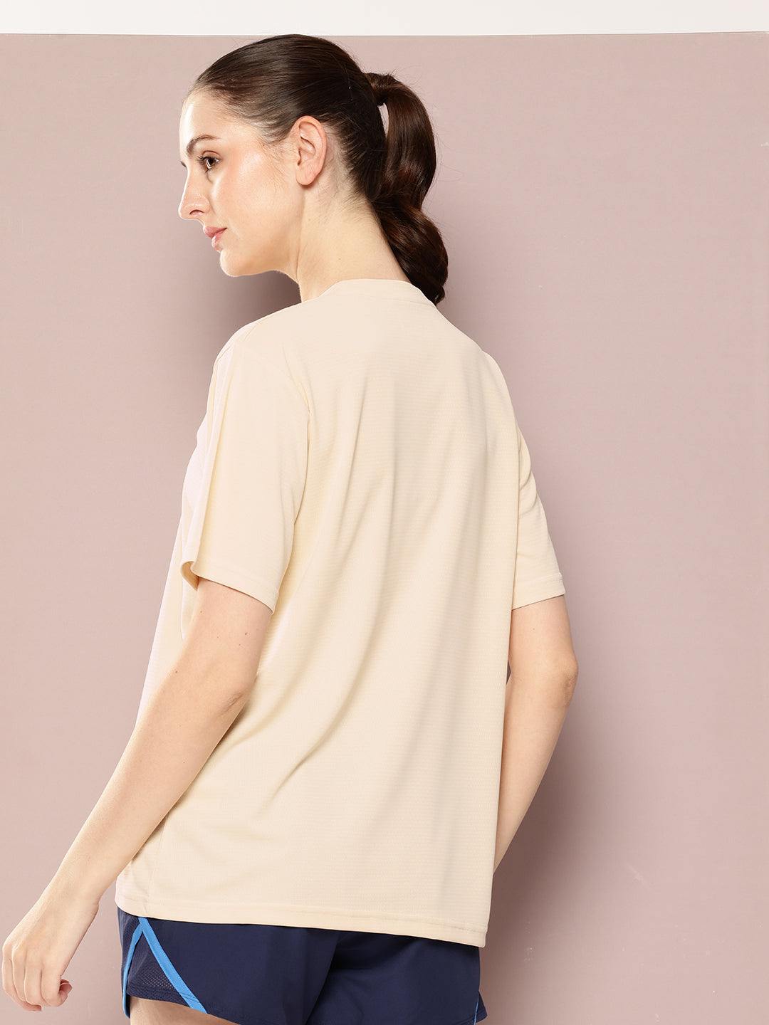 Womens Short Sleeve Round Neck Oversized Polyster Tshirt