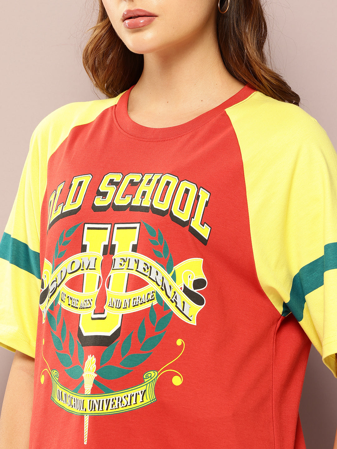 Womens Raglan Sleeve Printed Oversized Fit Tshirt