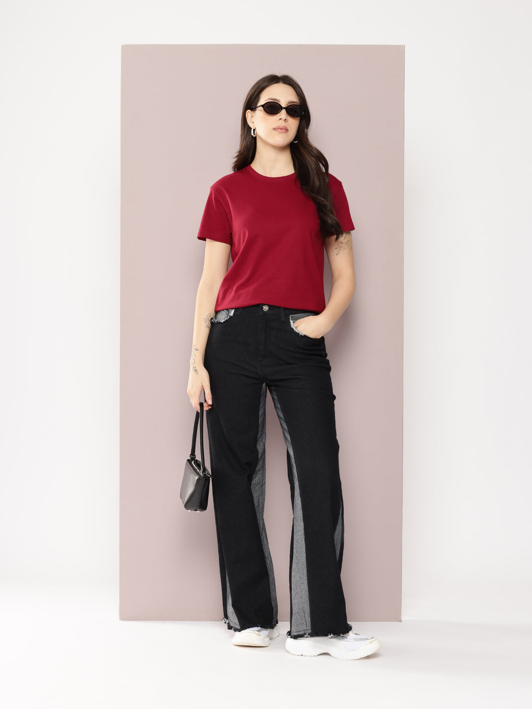 Womens Half Sleeve Round Neck Solid Regular Fit Tshirts