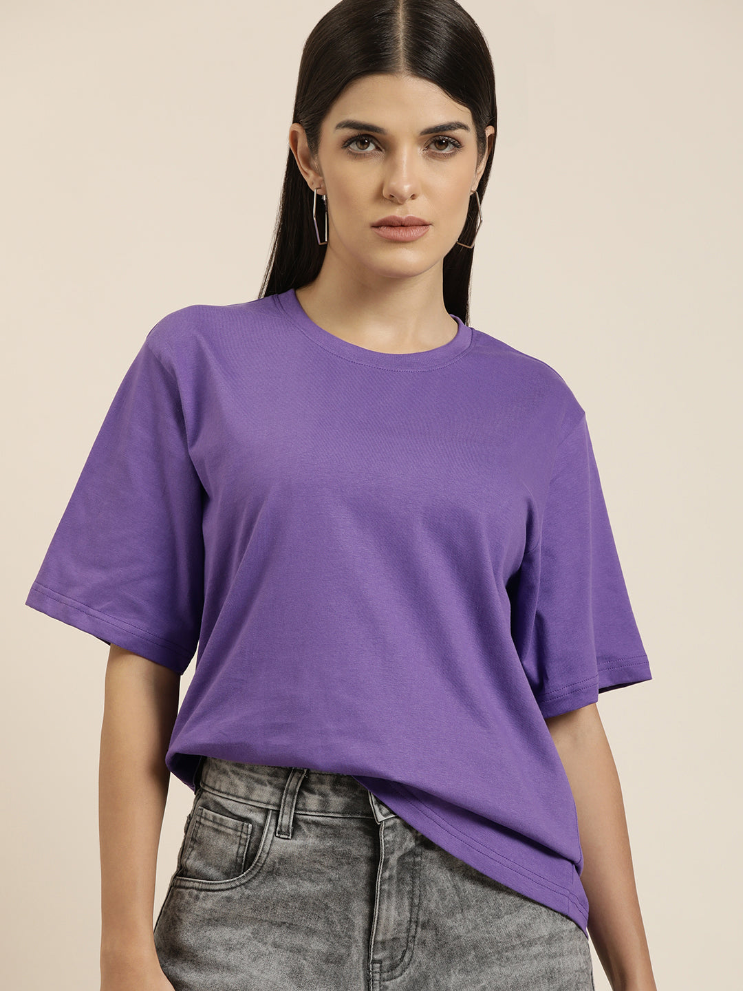 Womens Half Sleeve Round Neck Oversized Fit T-Shirts