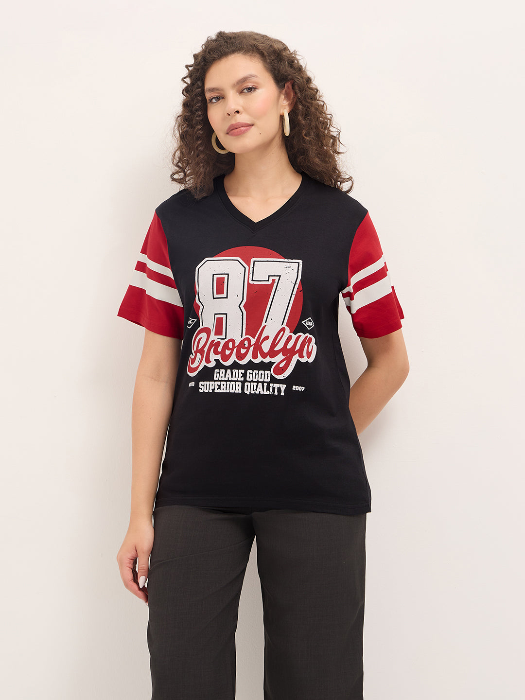 Womens Half Sleeve V-Neck Printed Oversized Fit Tshirts
