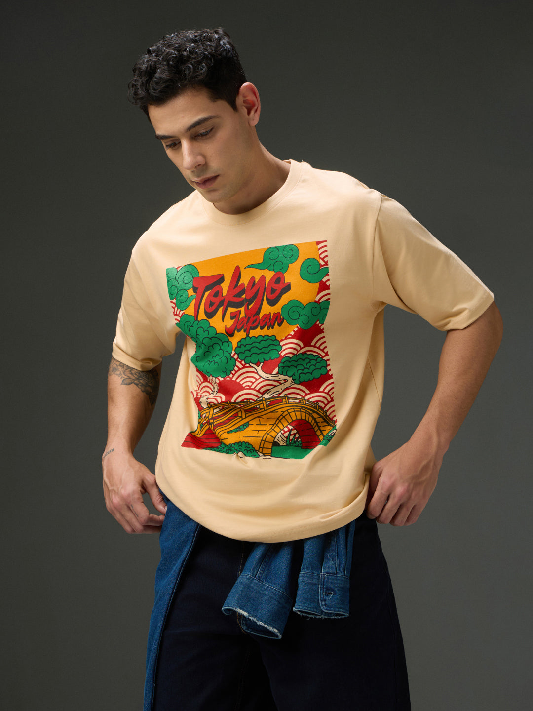 Mens Round Neck Half Sleeve Printed Oversized Fit Tshirt