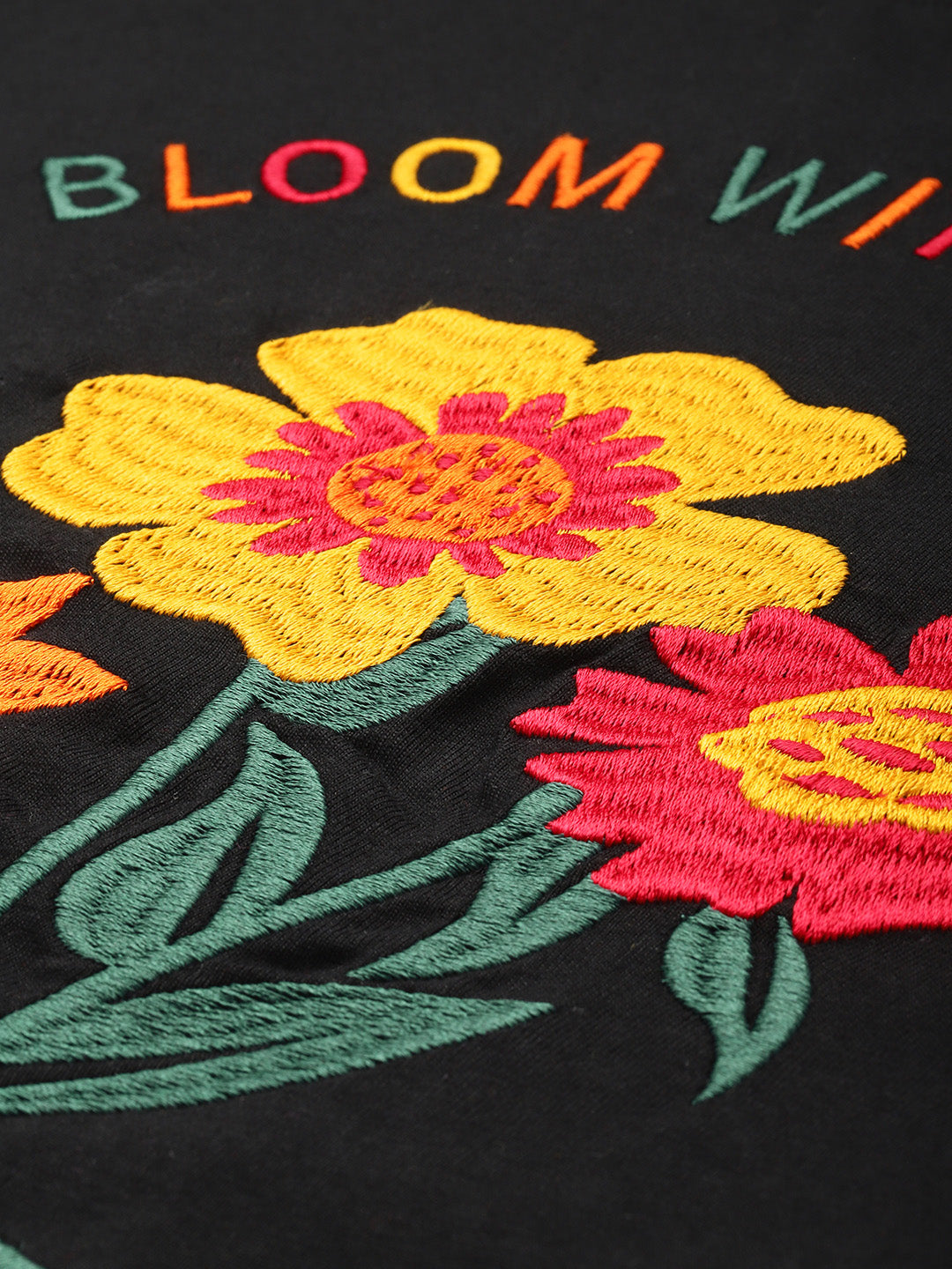 Womens Half Sleeve Round Neck Embroidery Oversized Fit Tshirts