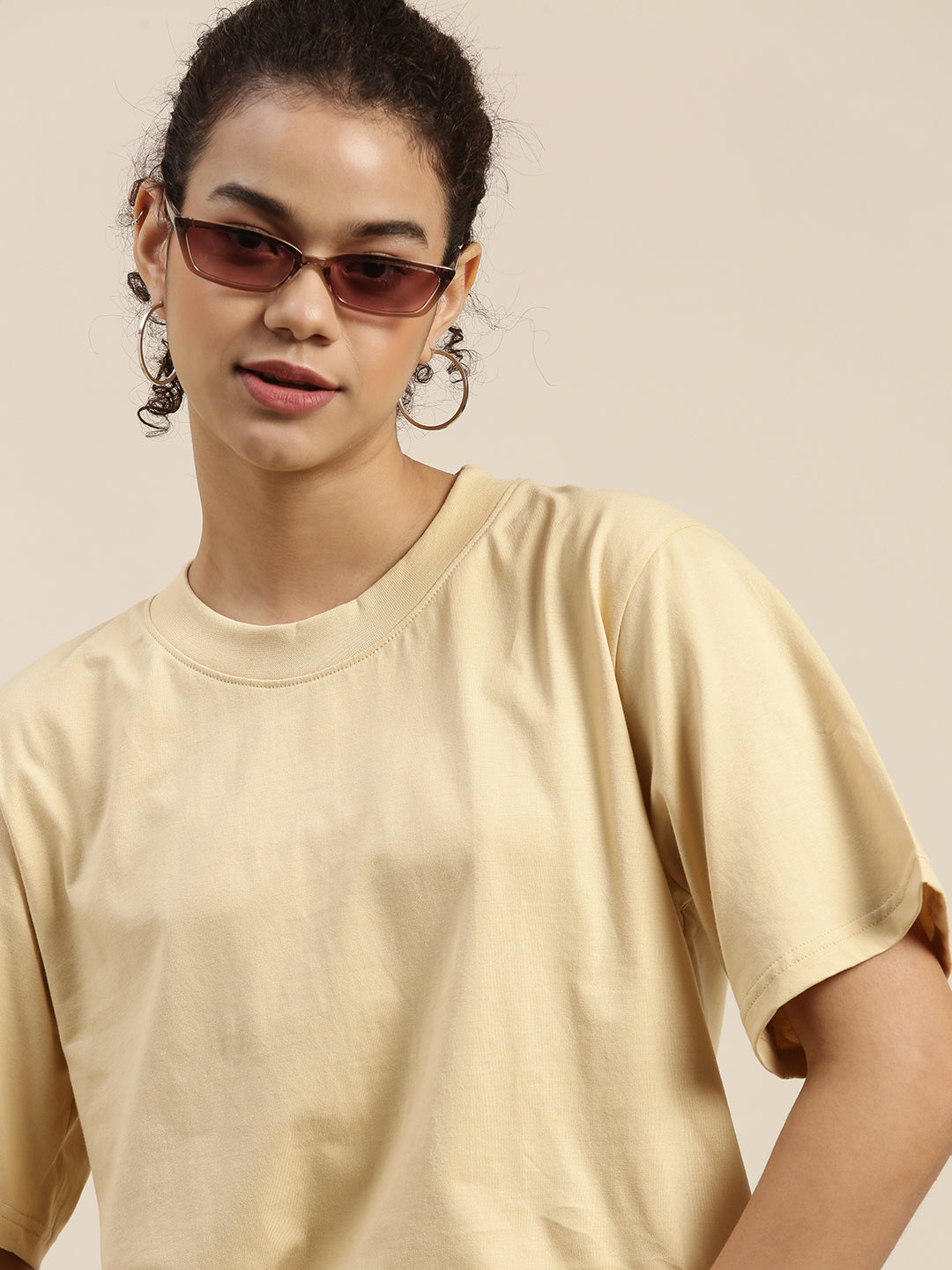 Womens Half Sleeve Round Neck Oversized Fit T-Shirts