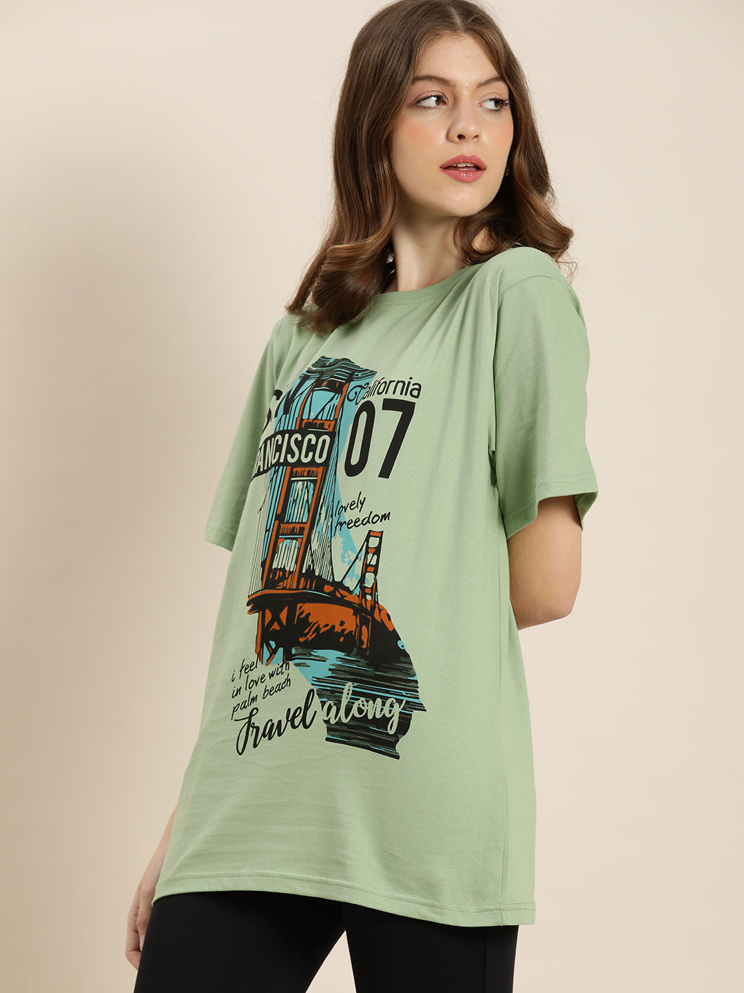 Womens Short Sleeve Round Neck Oversized Fit T-Shirt