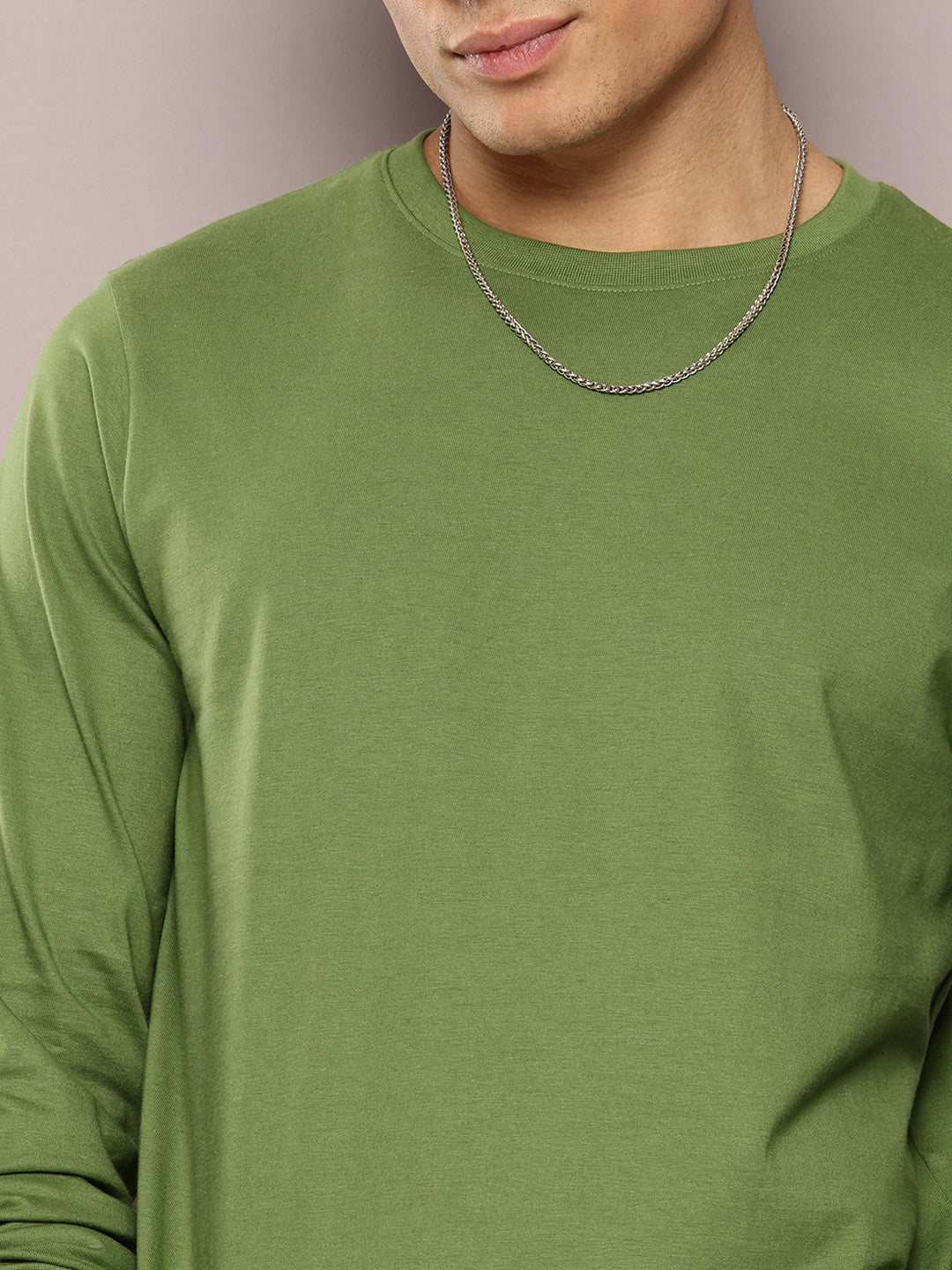 Mens Full Sleeve Round Neck Solid Regular Fit Tshirts
