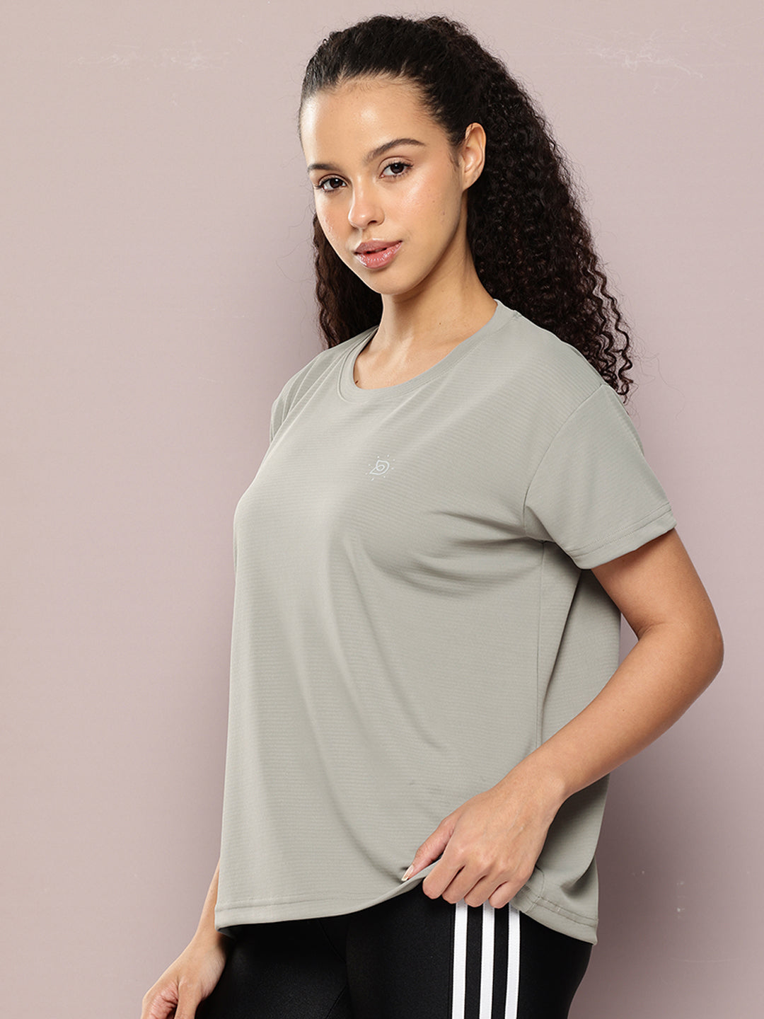 Womens Half Sleeve Round Neck Solid Boxy Fit Tshirts