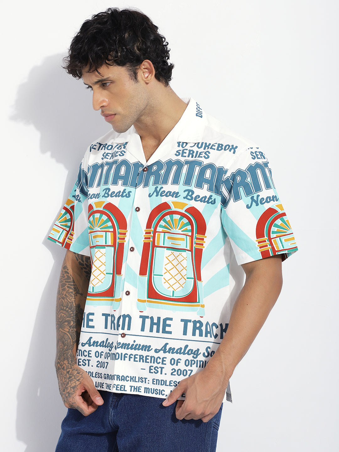 Men Boxy Regular Short Sleeve Printed White Shirt