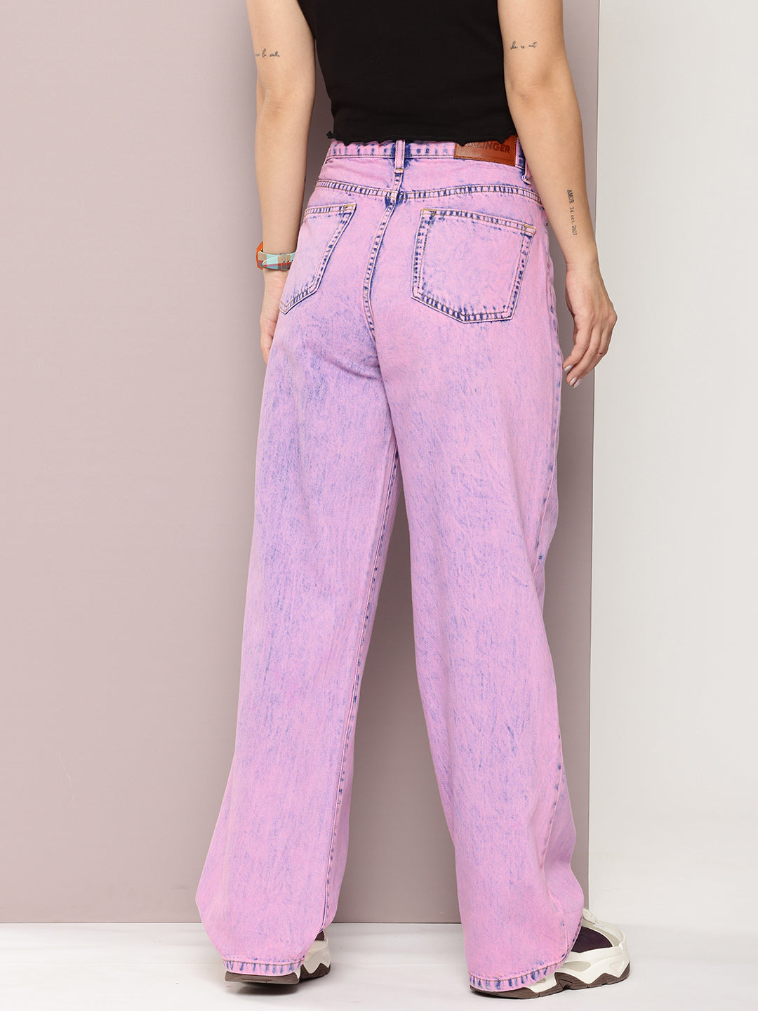 Women Extra Baggy Style Jeans