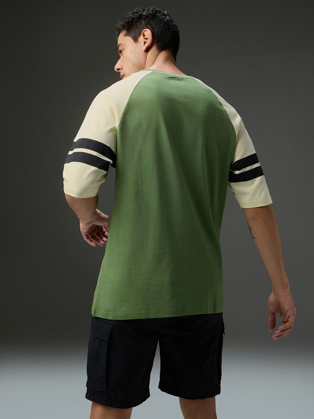 Mens Round Neck Raglan Sleeve Printed Oversized Fit Tshirt