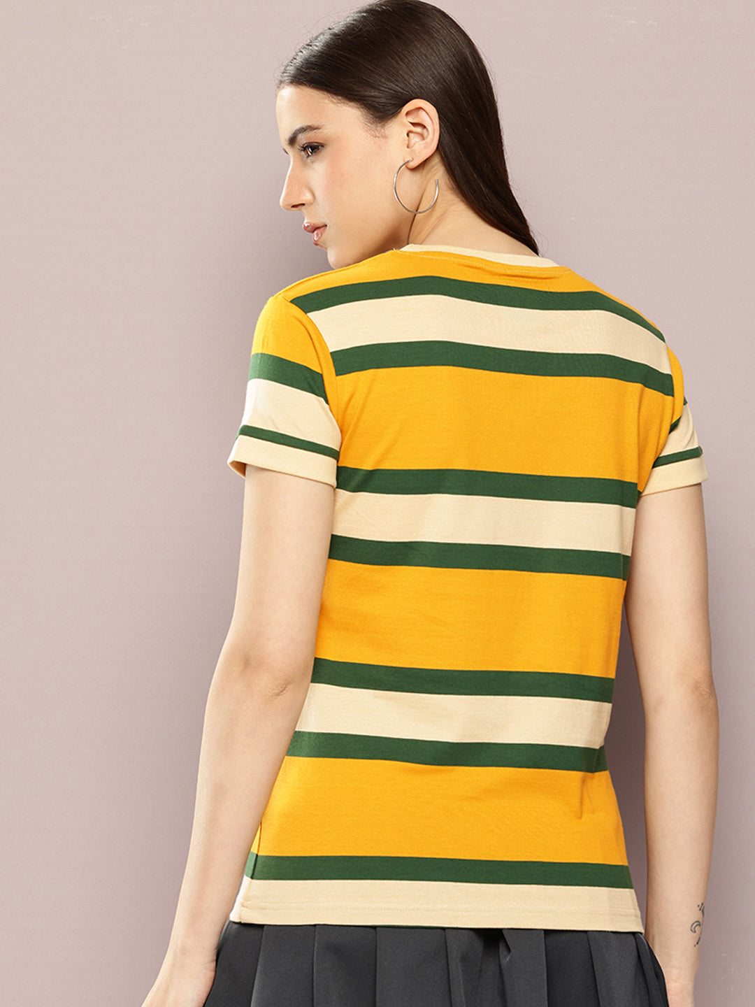 Womens Half Sleeve Round Neck All-Over Striped Regular Fit Tshirts