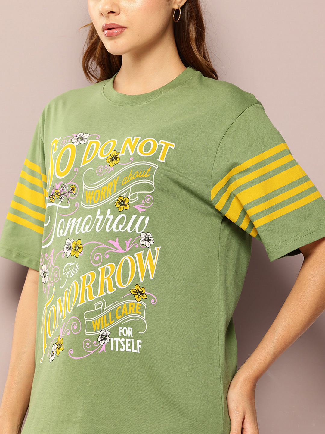 Womens Short Sleeve Printed Oversized Fit Tshirt