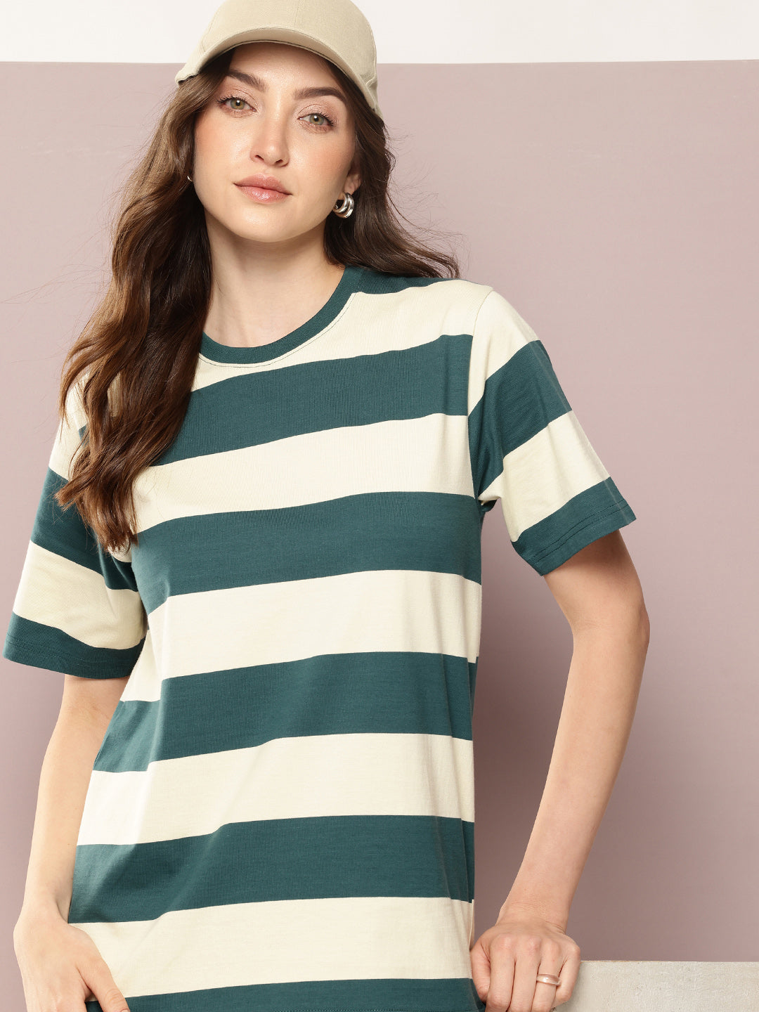 Womens Half Sleeve Round Neck Striped Oversized Fit Tshirts