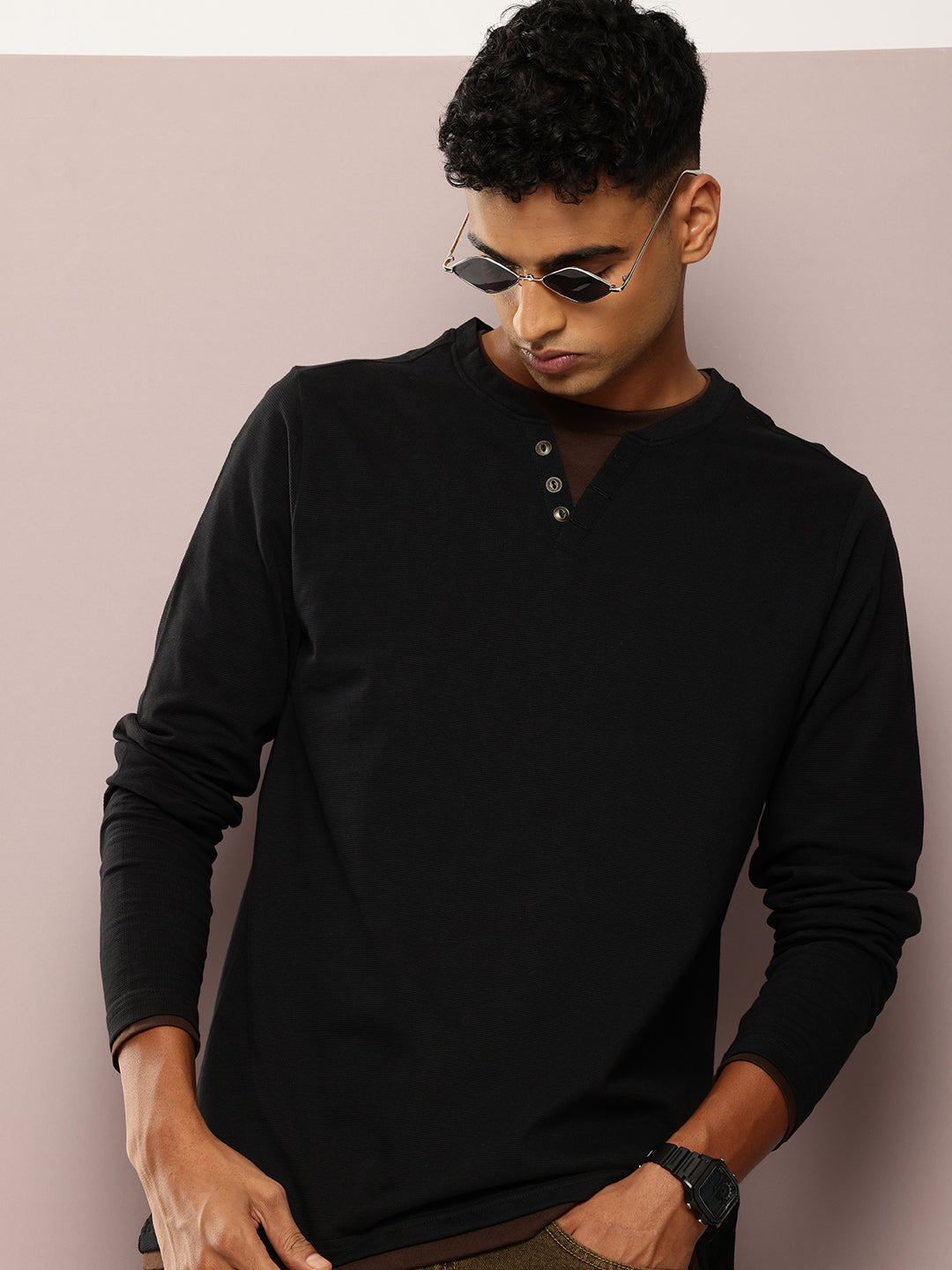 Mens Full Sleeve V-Neck Solid Regular Fit Tshirts