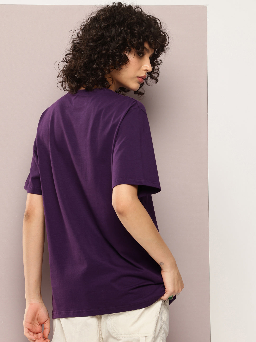 Womens Half Sleeve Round Neck Embroidery Oversized Fit Tshirts