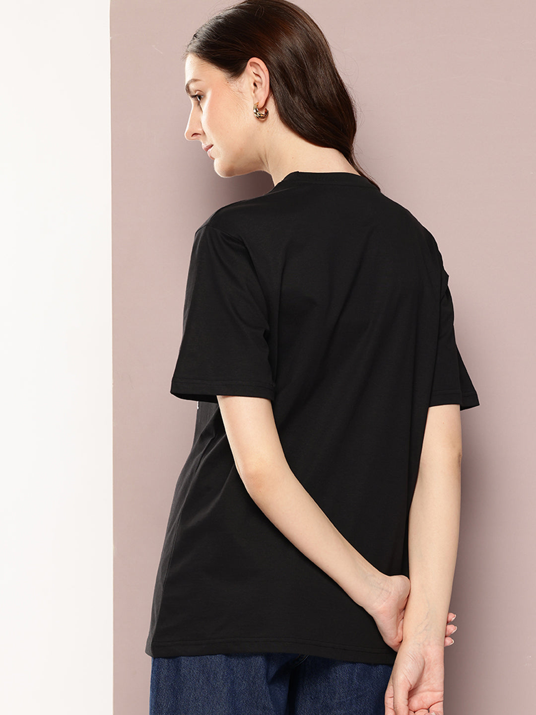 Womens Short Sleeve Embroidery Oversized Fit Tshirt