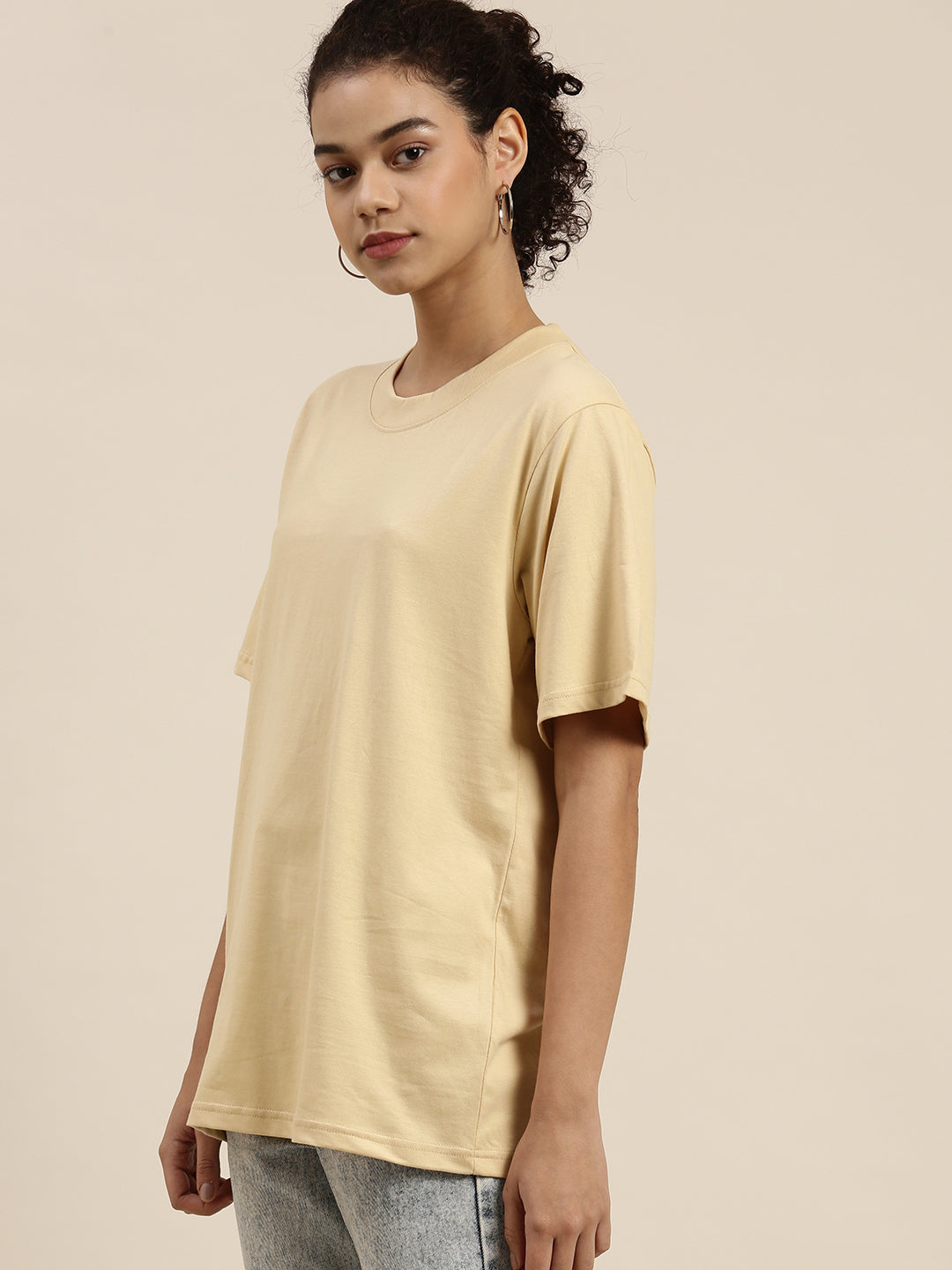 Womens Half Sleeve Round Neck Oversized Fit T-Shirts