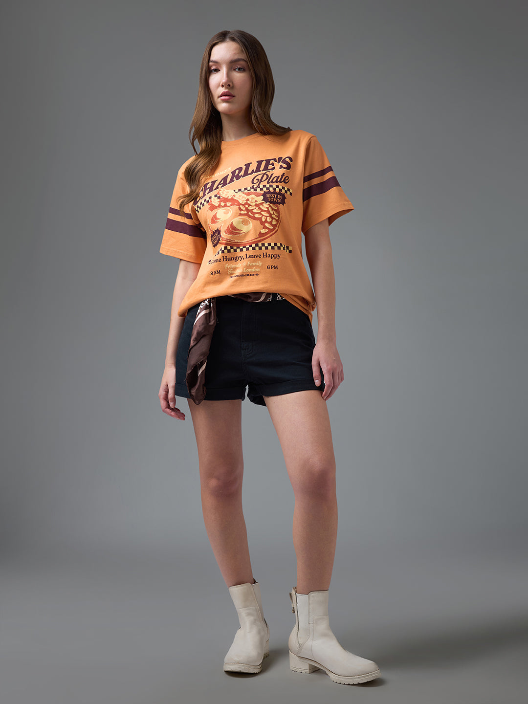 Womens Printed Round Neck Oversized Fit Tshirt