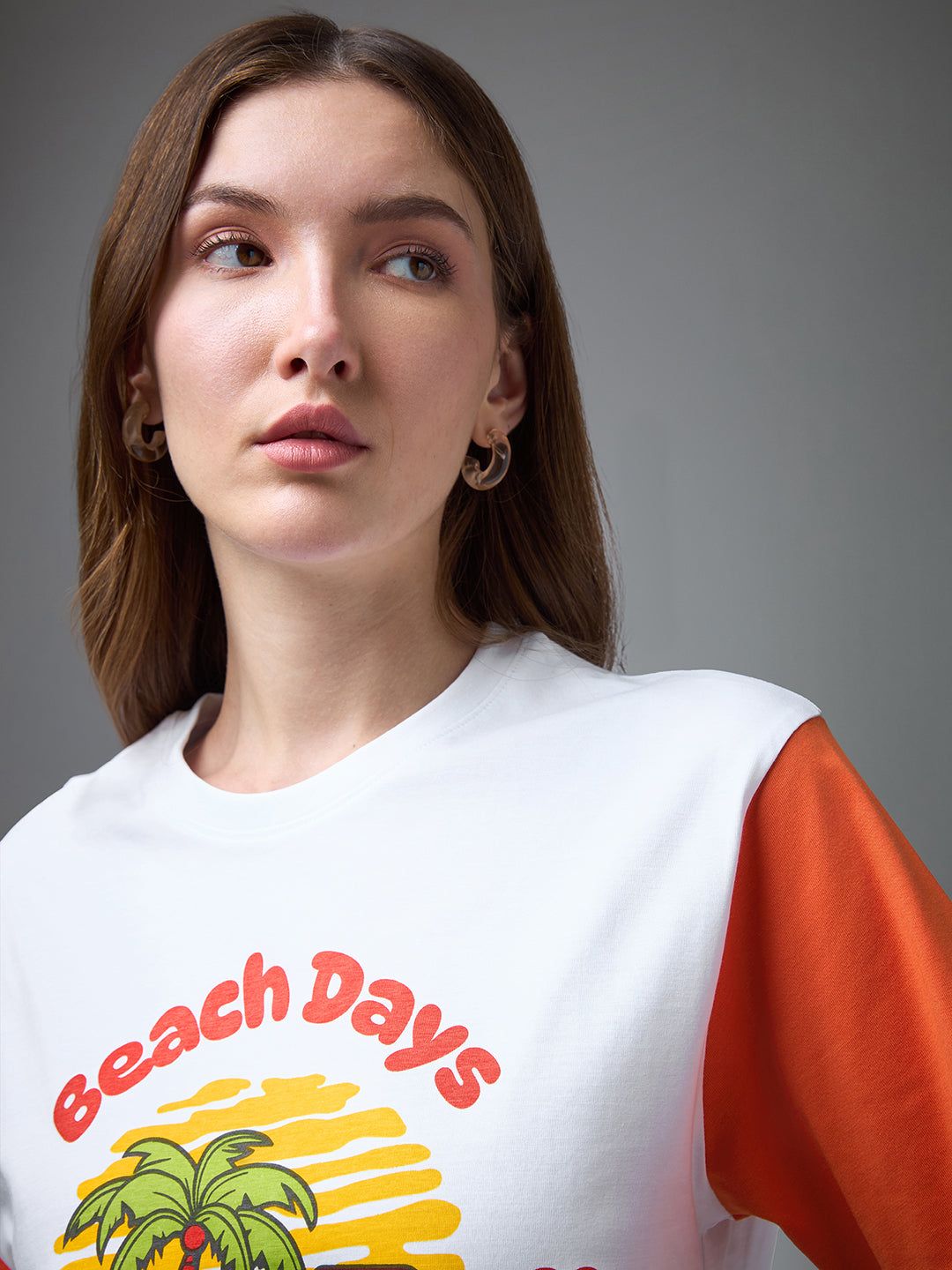Womens Printed Round Neck Oversized Fit Tshirt
