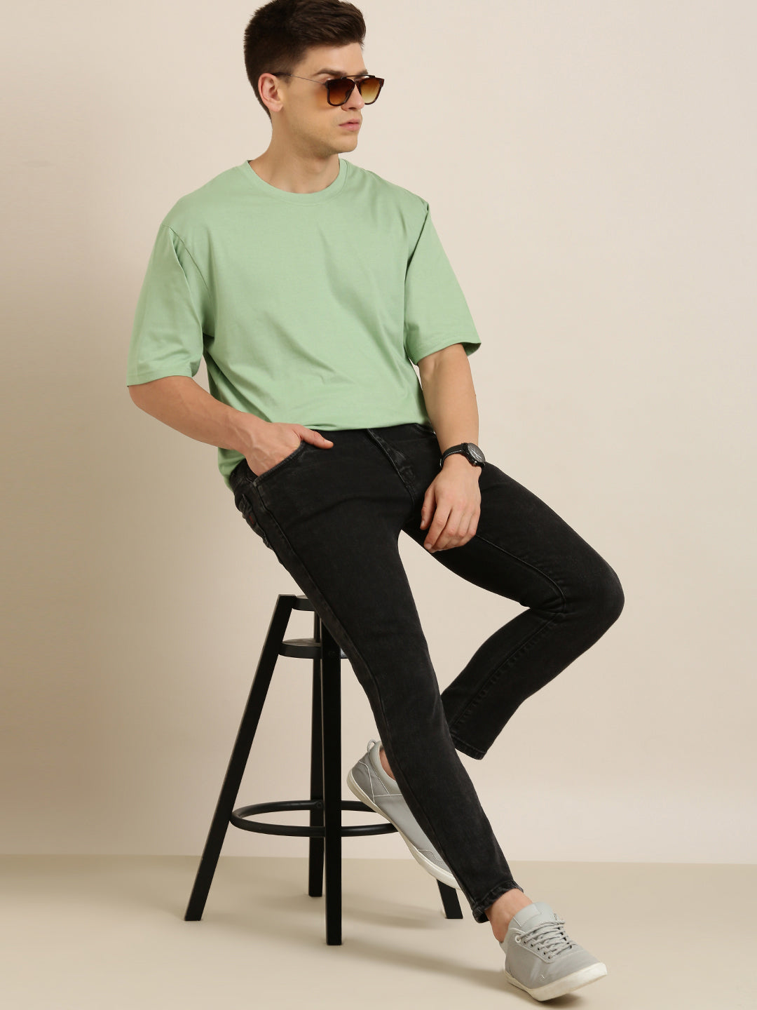Mens Half Sleeve Round Neck Oversized Fit T-Shirts