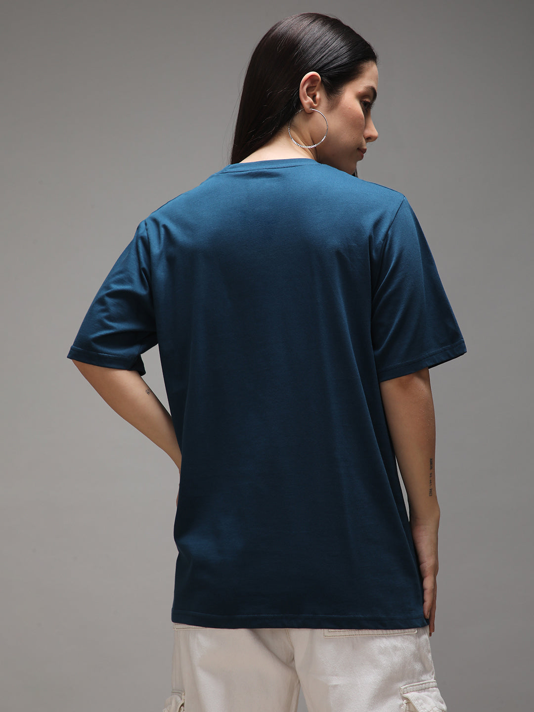 Womens Half Sleeve Round Neck Embroidery Oversized Fit Tshirts
