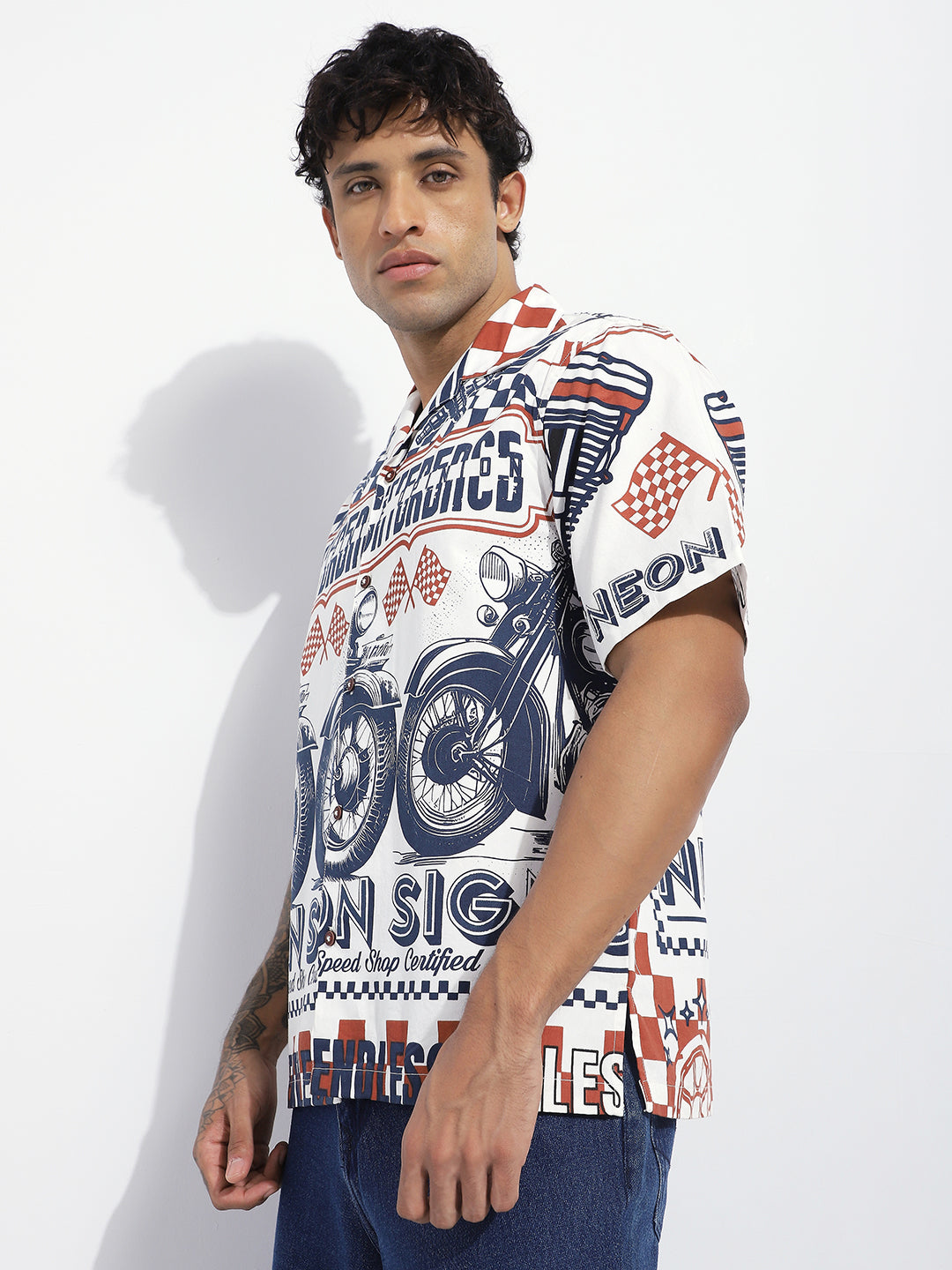 Men Boxy Regular Short Sleeve Printed White Shirt