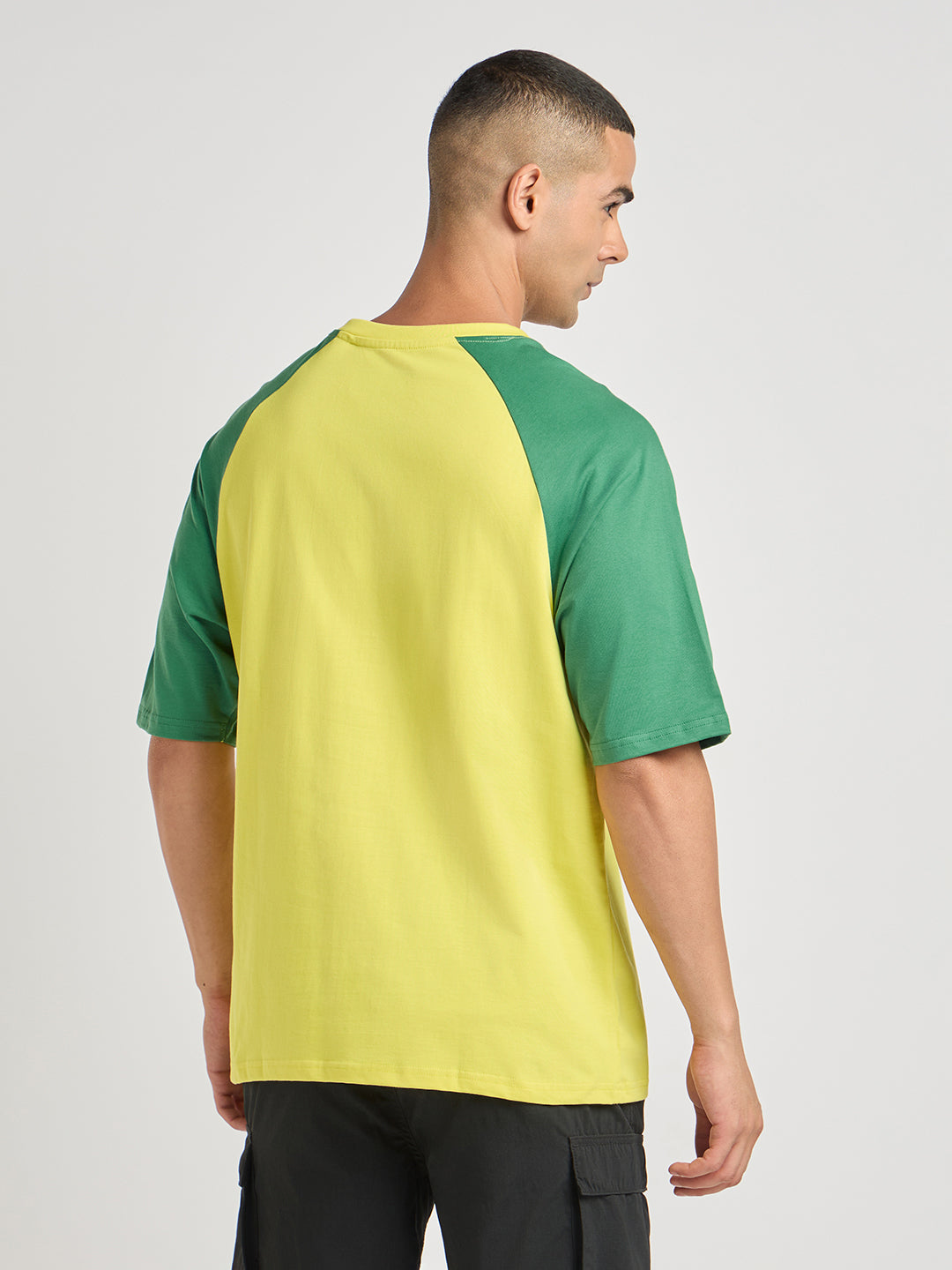 Mens Solid Oversized Raglan Sleeve Round Neck Tshirt