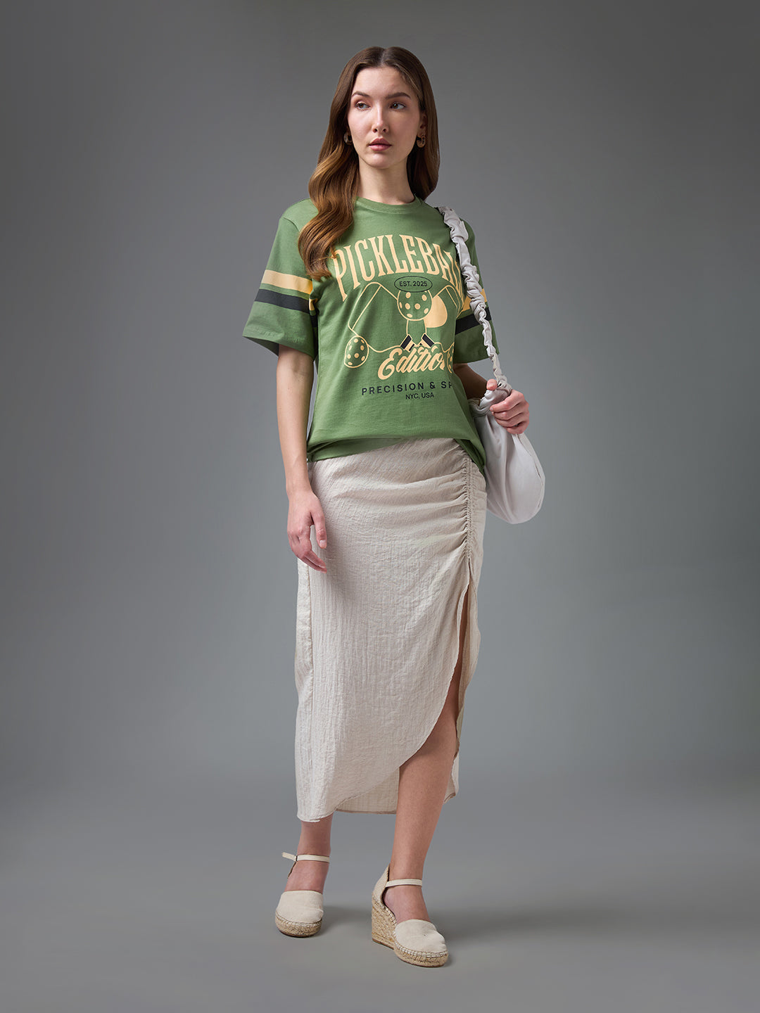 Womens Printed Round Neck Oversized Fit Tshirt