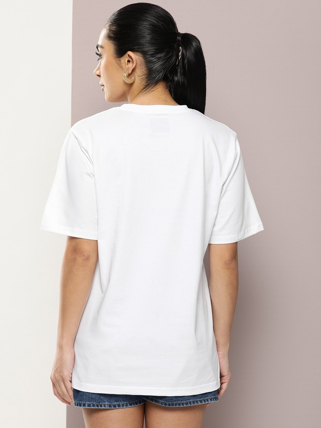 Womens Short Sleeve Round Neck Oversized Fit T-Shirt